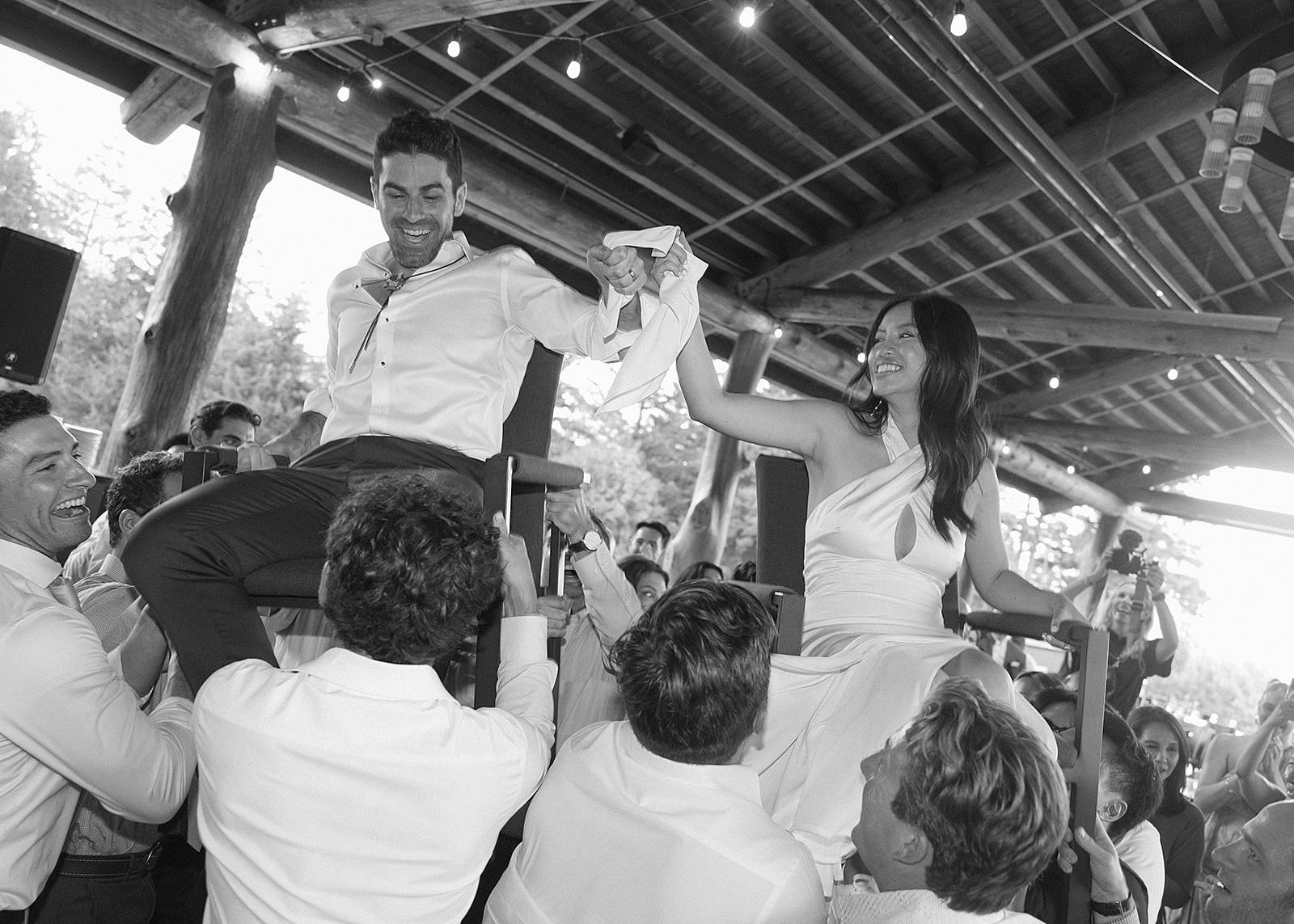 Higher-Ground-Entertainment-Wedding-DJs-Skamania-Lodge-Oregon-8J1A2934.jpg