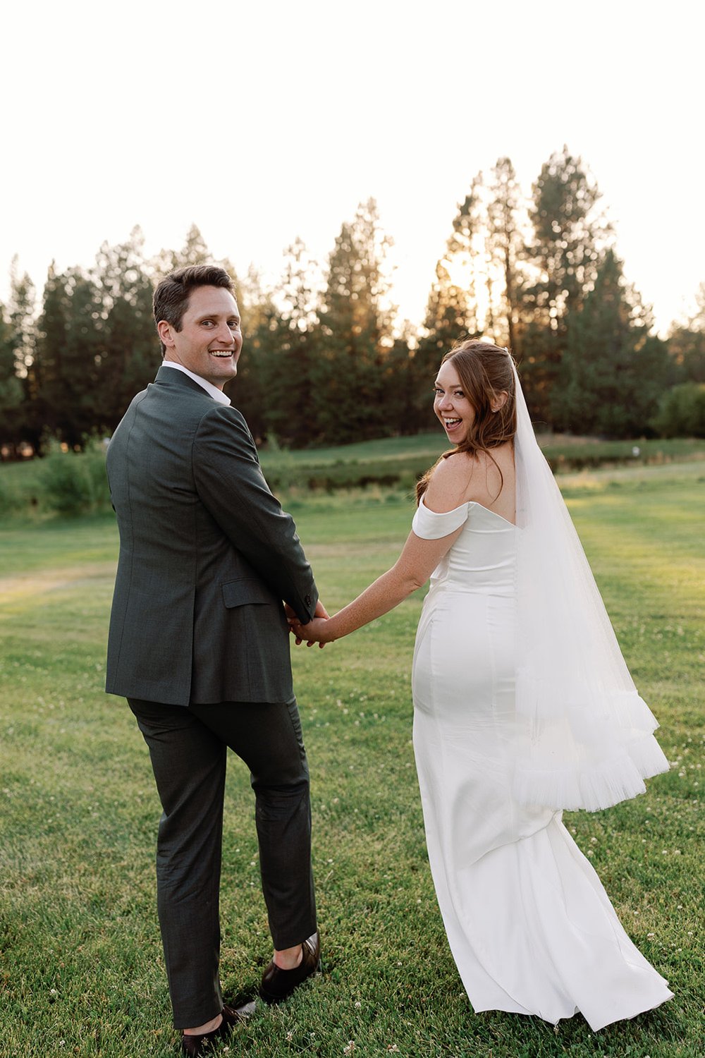 Kayla Cindy Photo _ Bend Oregon Wedding Photographer4.jpg