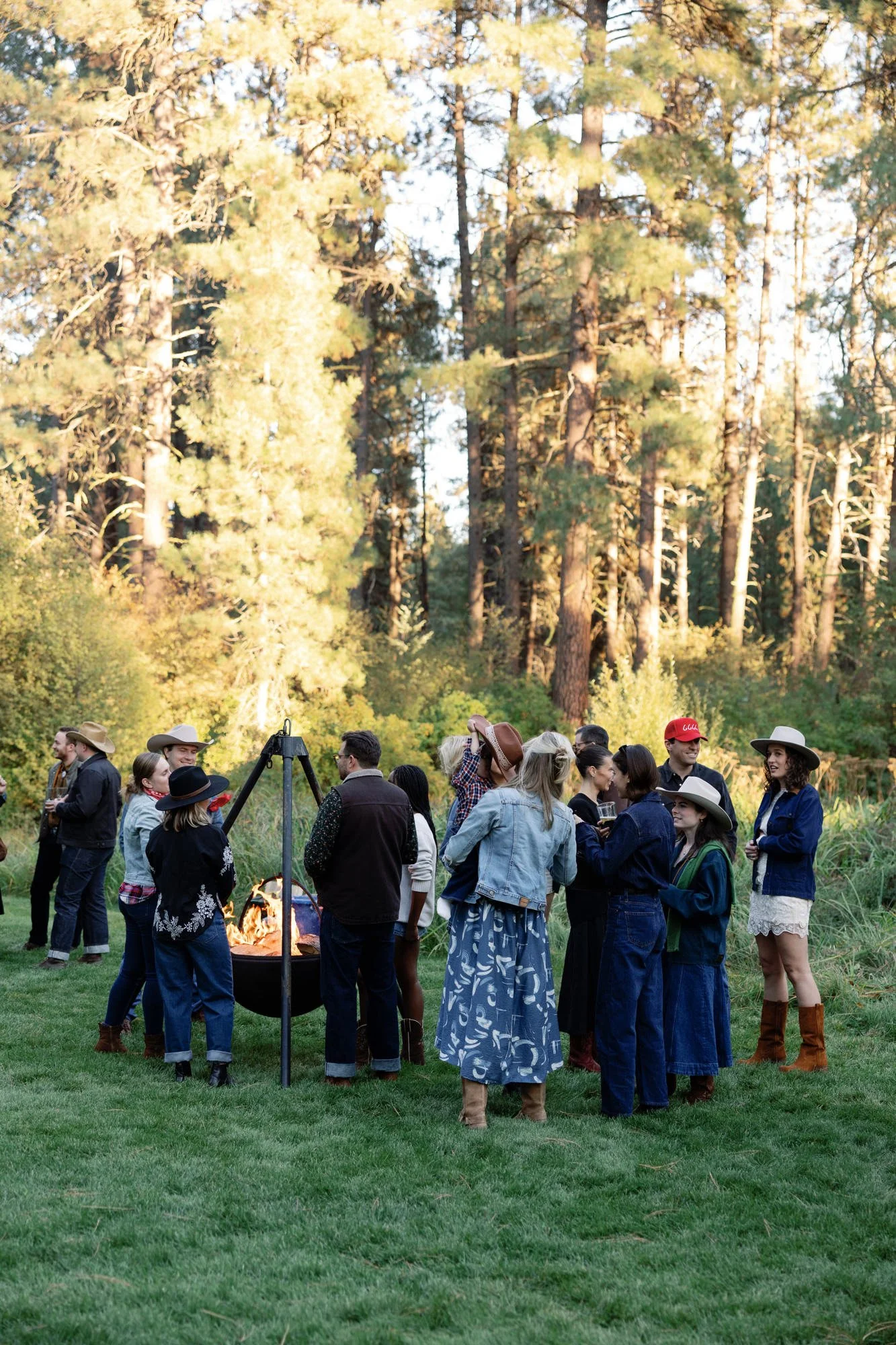 lake-creek-lodge-Central-Oregon-wedding-venue-10.jpg