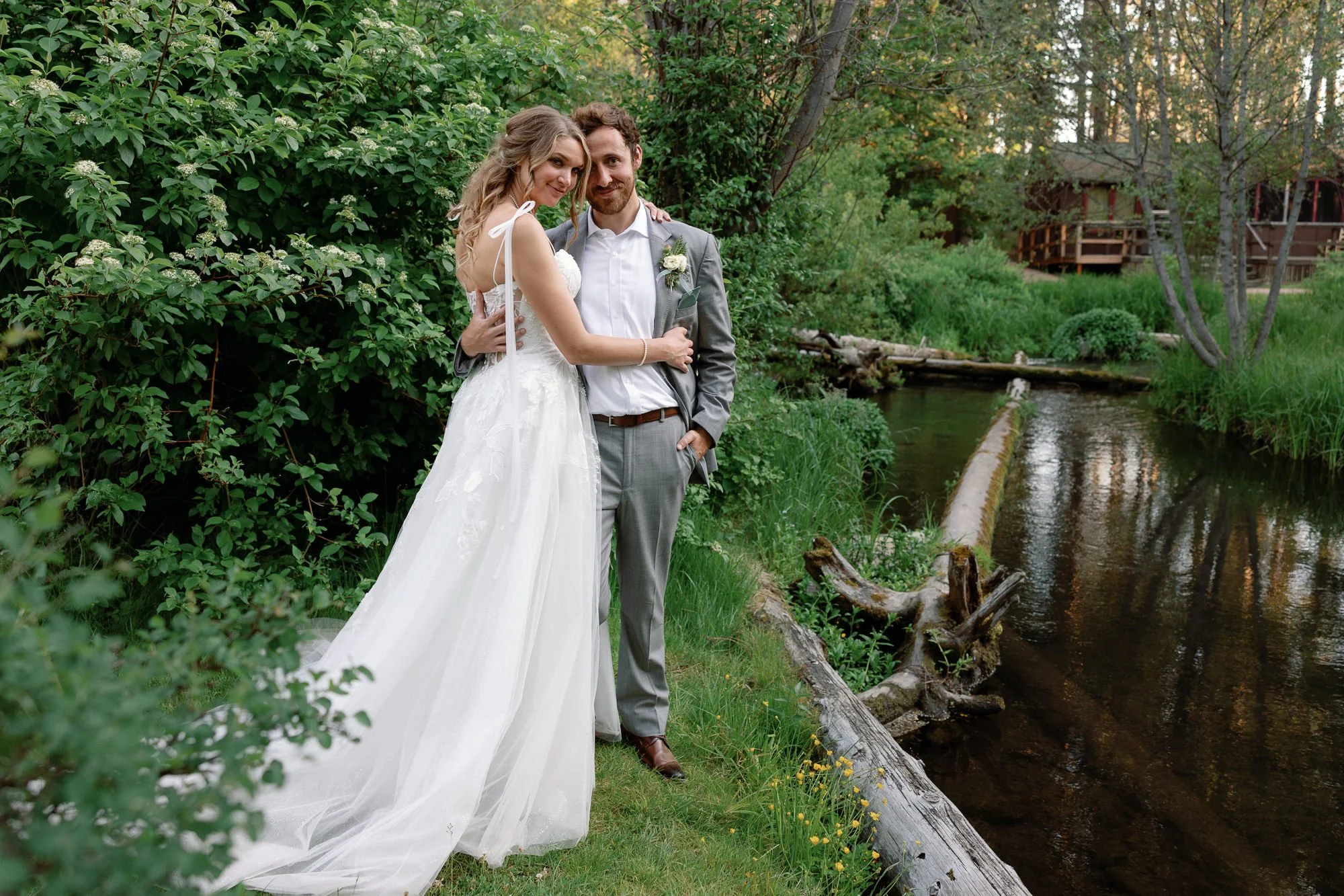 lake-creek-lodge-Central-Oregon-wedding-venue-12.jpg