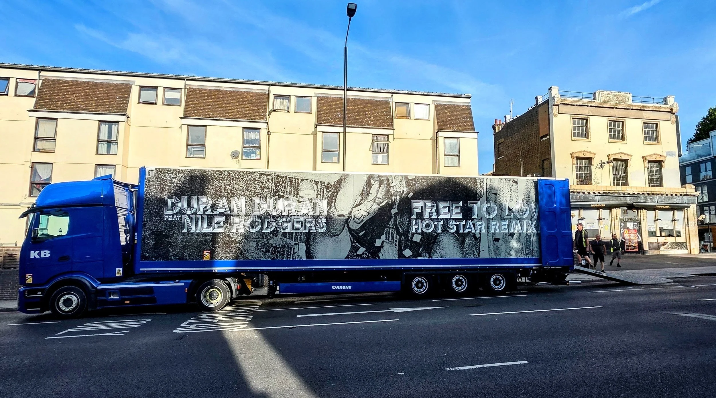 Artic truck parked for load-in outside FOMO London Studio in Camden