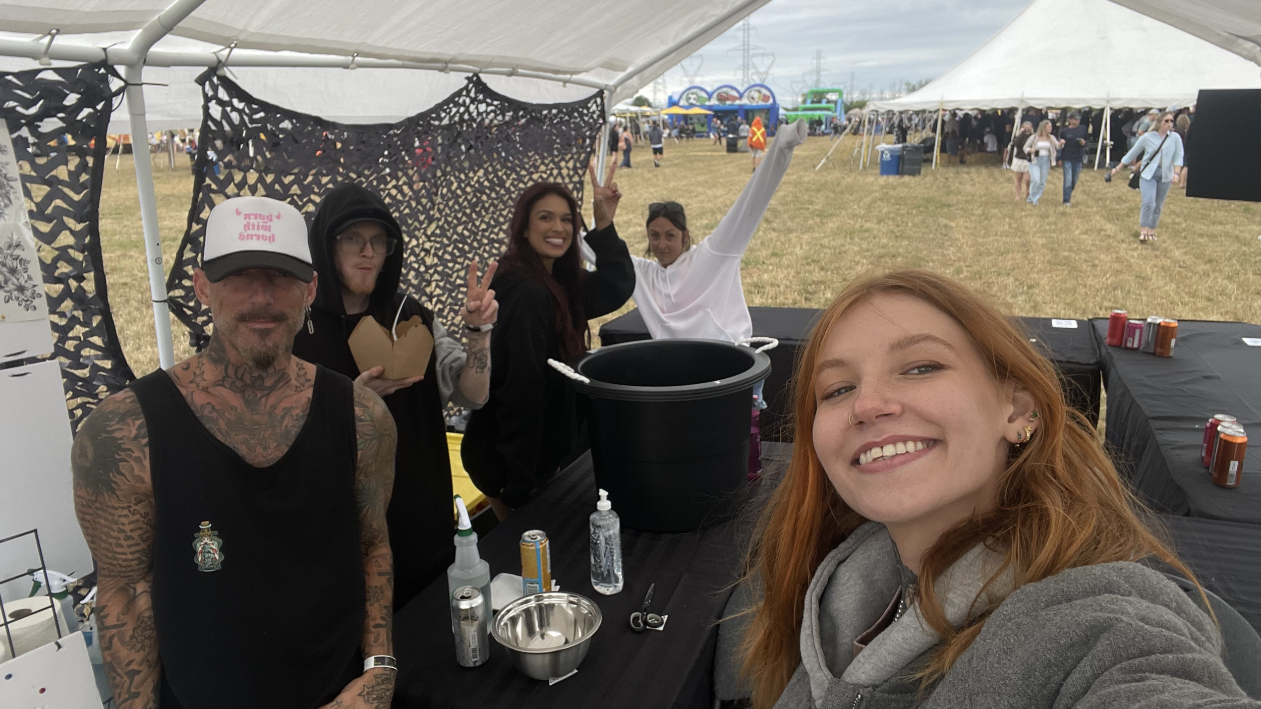 Owner and Artist Daniel, Artists Ashlyn and Drew, Bartenders Leesh and Emily all at the Lakeside Booth at B2TF!