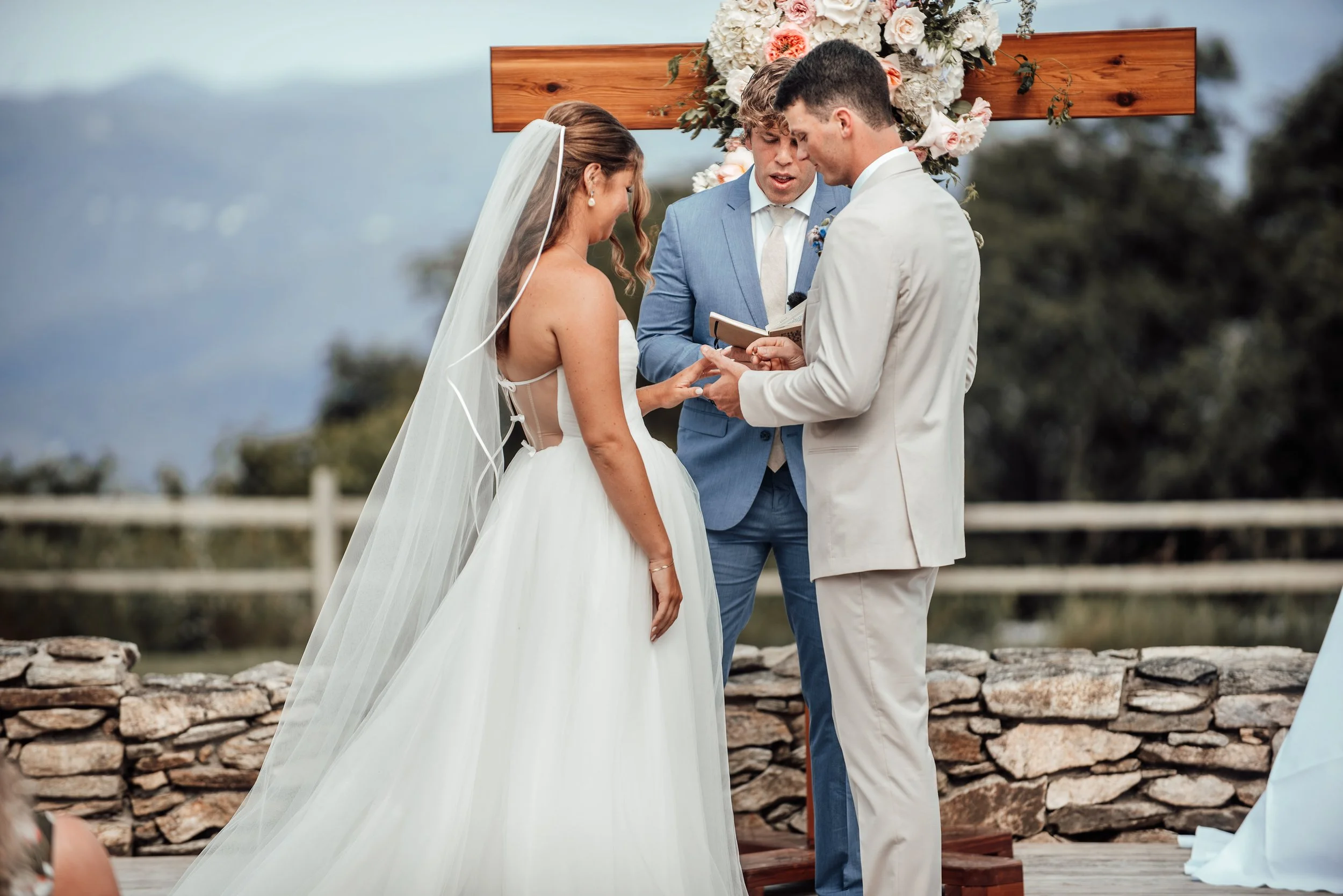 Asheville-wedding-photographer027.jpg