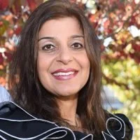 image of Lida Far smiling