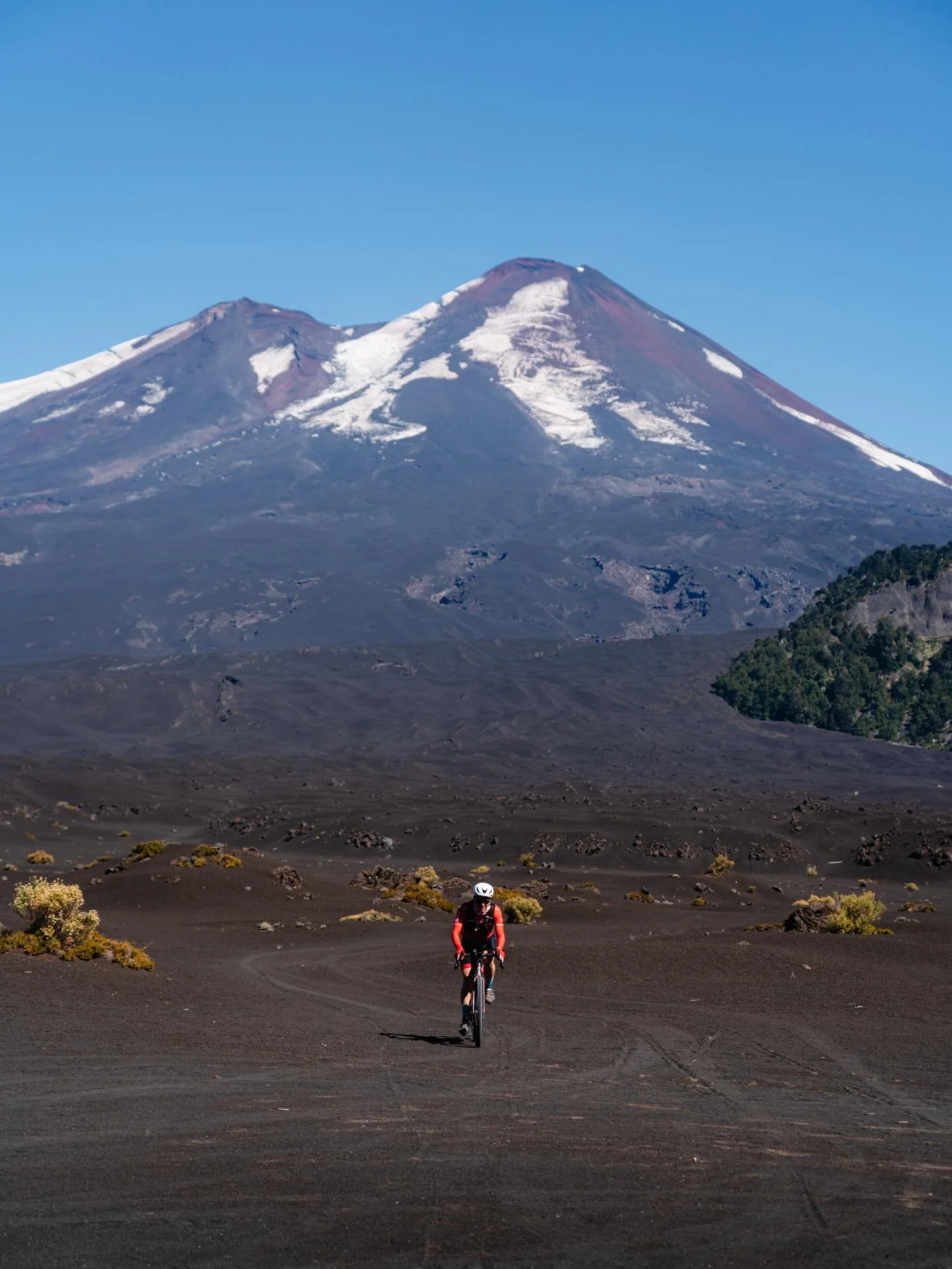My heart is left in Patagonia, together with this amazing moments shared with all this hearwarming people and landscapes. This experience has teach me so much, this place has so much energy, there is still one more day and a big day up the most famou