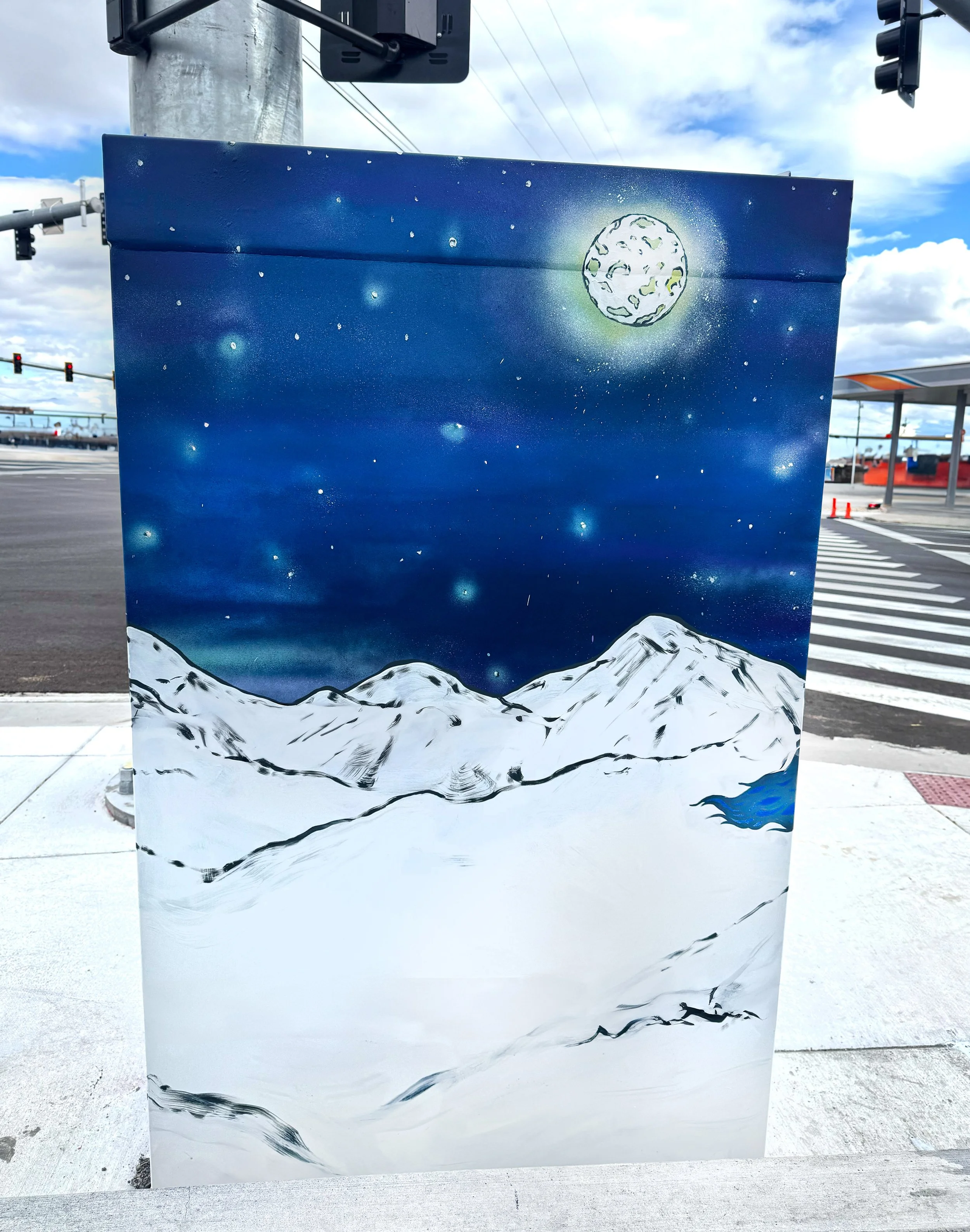moon_mural_ursulabarton.jpg