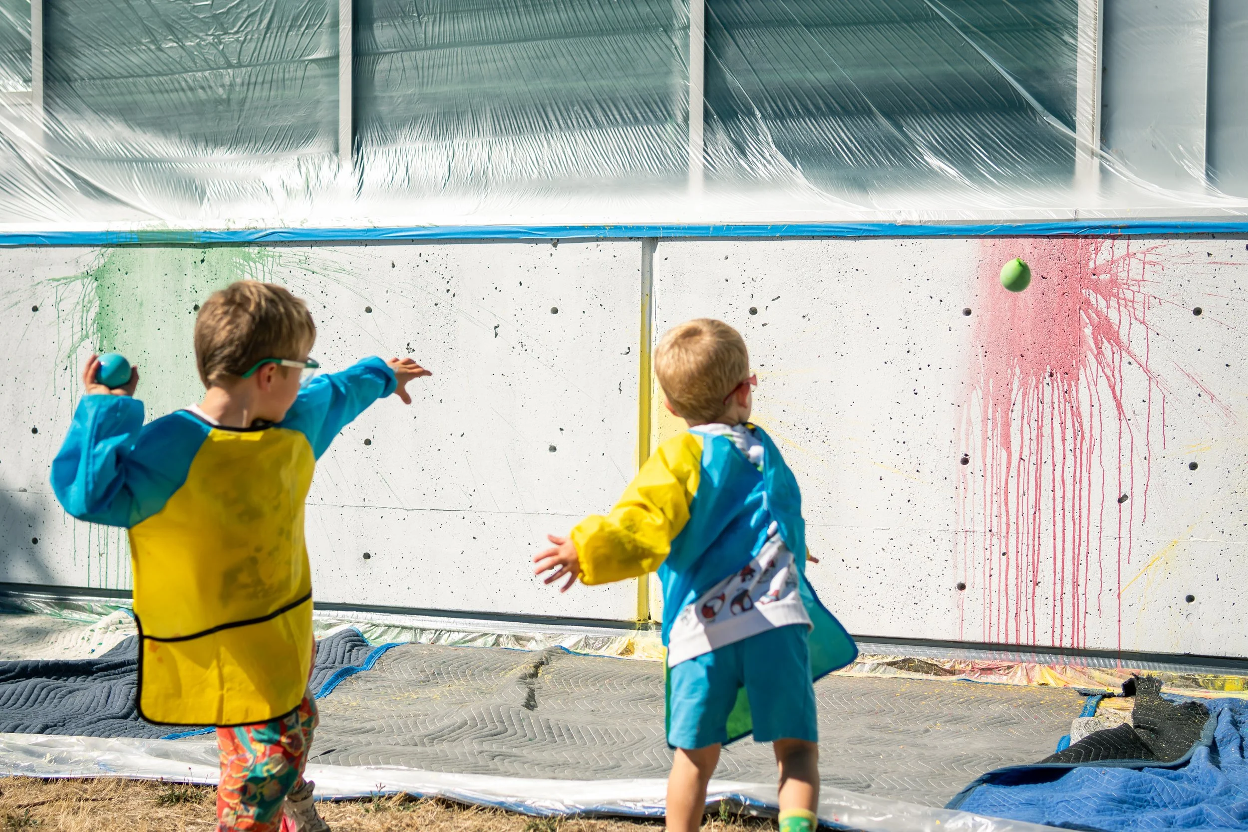Paint balloon event day