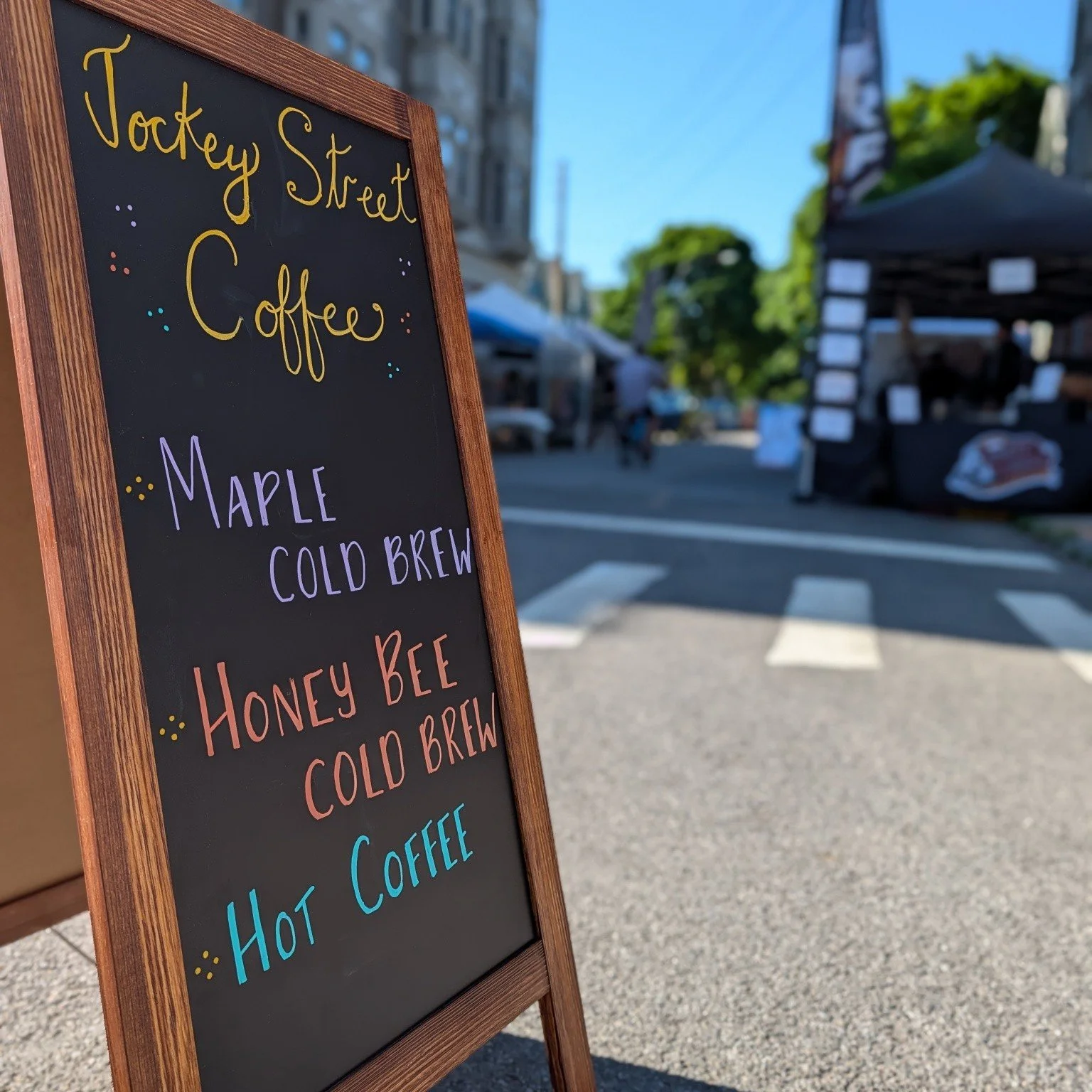 Gorgeous Weather + Fresh Coffee = A Perfect Day 🥰

Allen West Arts Festival 
Today, 10-6
Tomorrow, 10-5

#jockeystreetcoffee #festivalseason #roastwhatyoulove