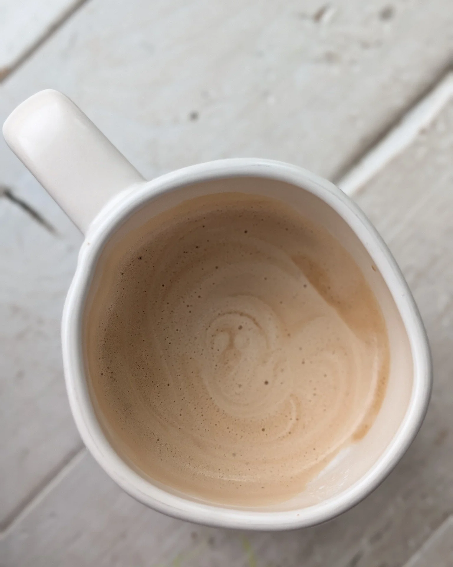 Cloudy and dreary Mondays call for a steaming hot latte! Valley Espresso is our favorite choice for lattes! ☕

✅ Did you know? We've been slightly tweaking our Valley Espresso recipe and it's possible we love it even more than before. 🥰 Tons of crem