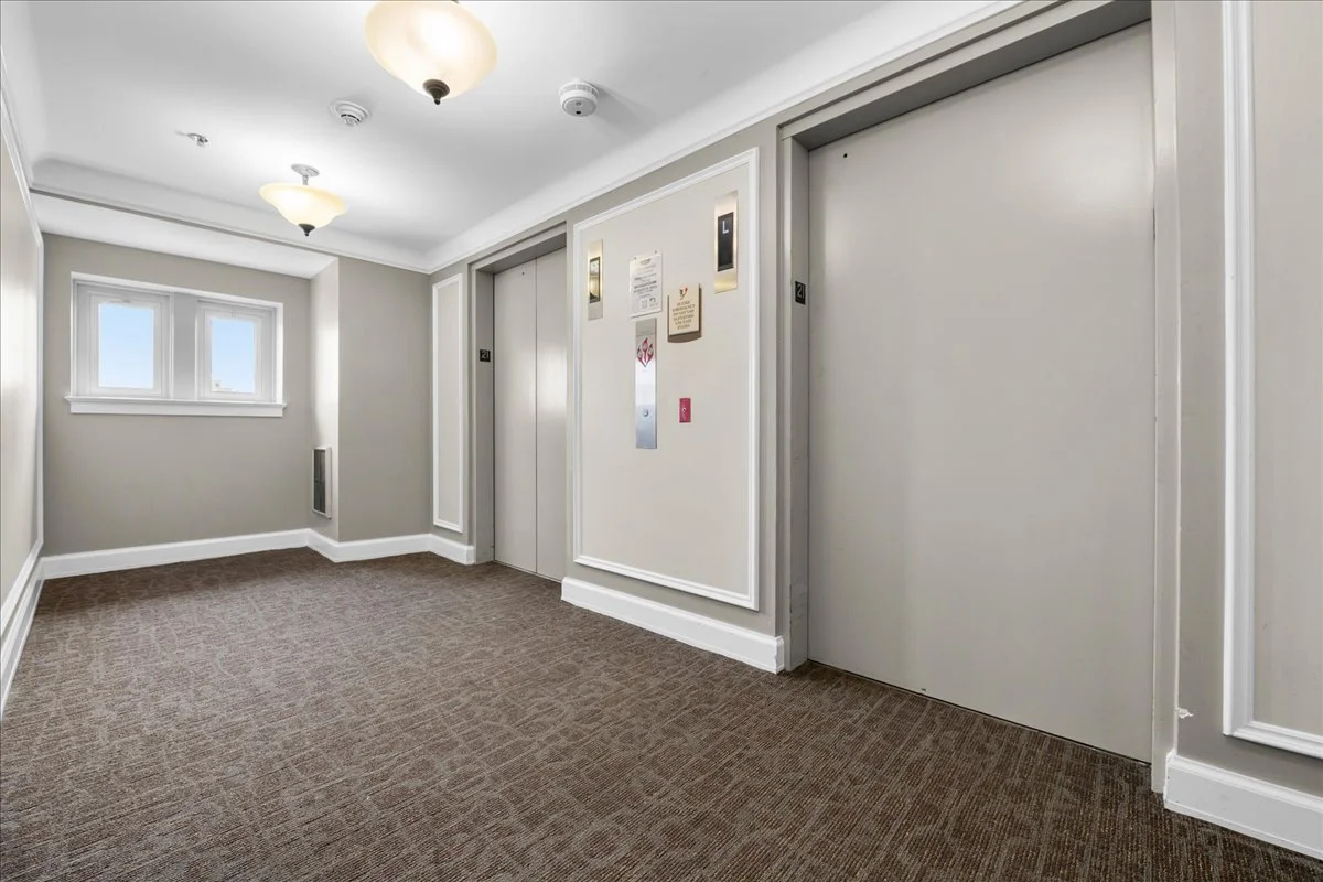 26-525 W Lafayette-26 (1).jpg