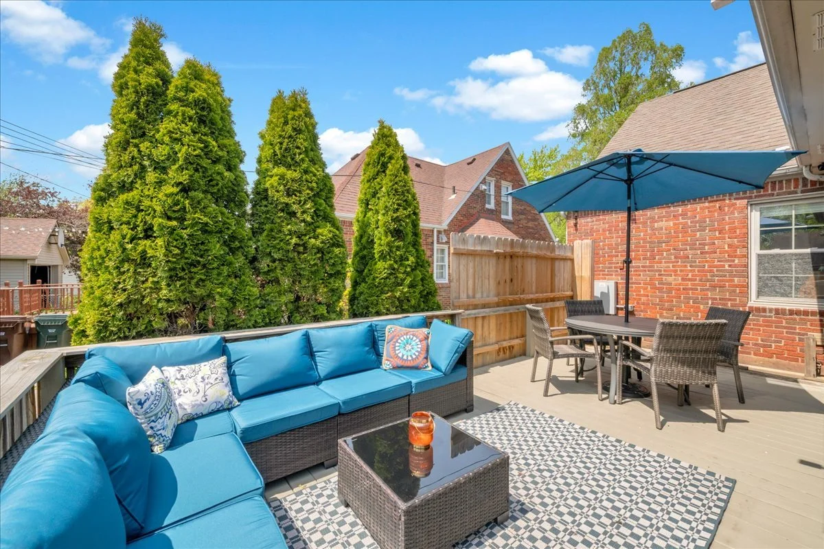 37-2010 Lochmoor Blvd-37.jpg