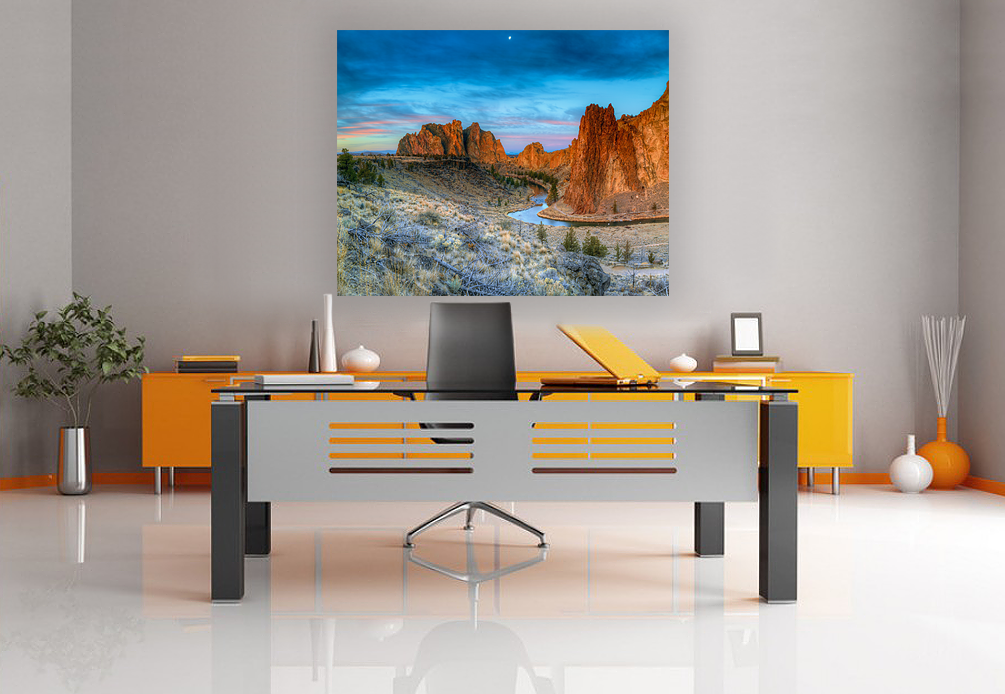 Smith Rocks Moonset_SS_Room_Settings_Office1.png