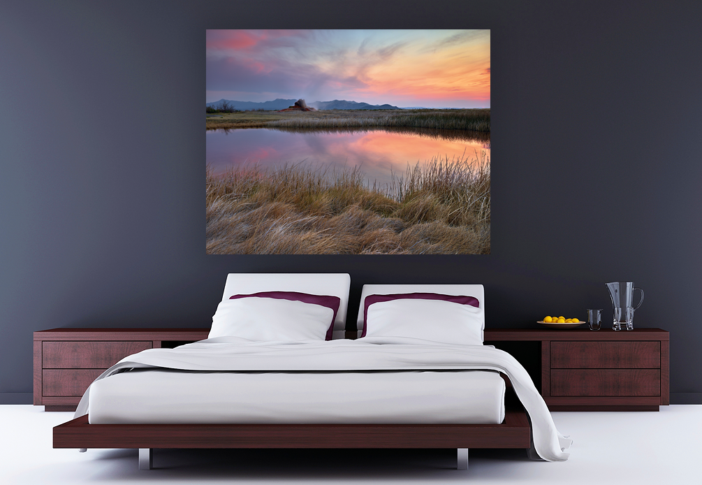 Subtle Geyser Dawn_SS_Room_Settings_Bedroom1.png