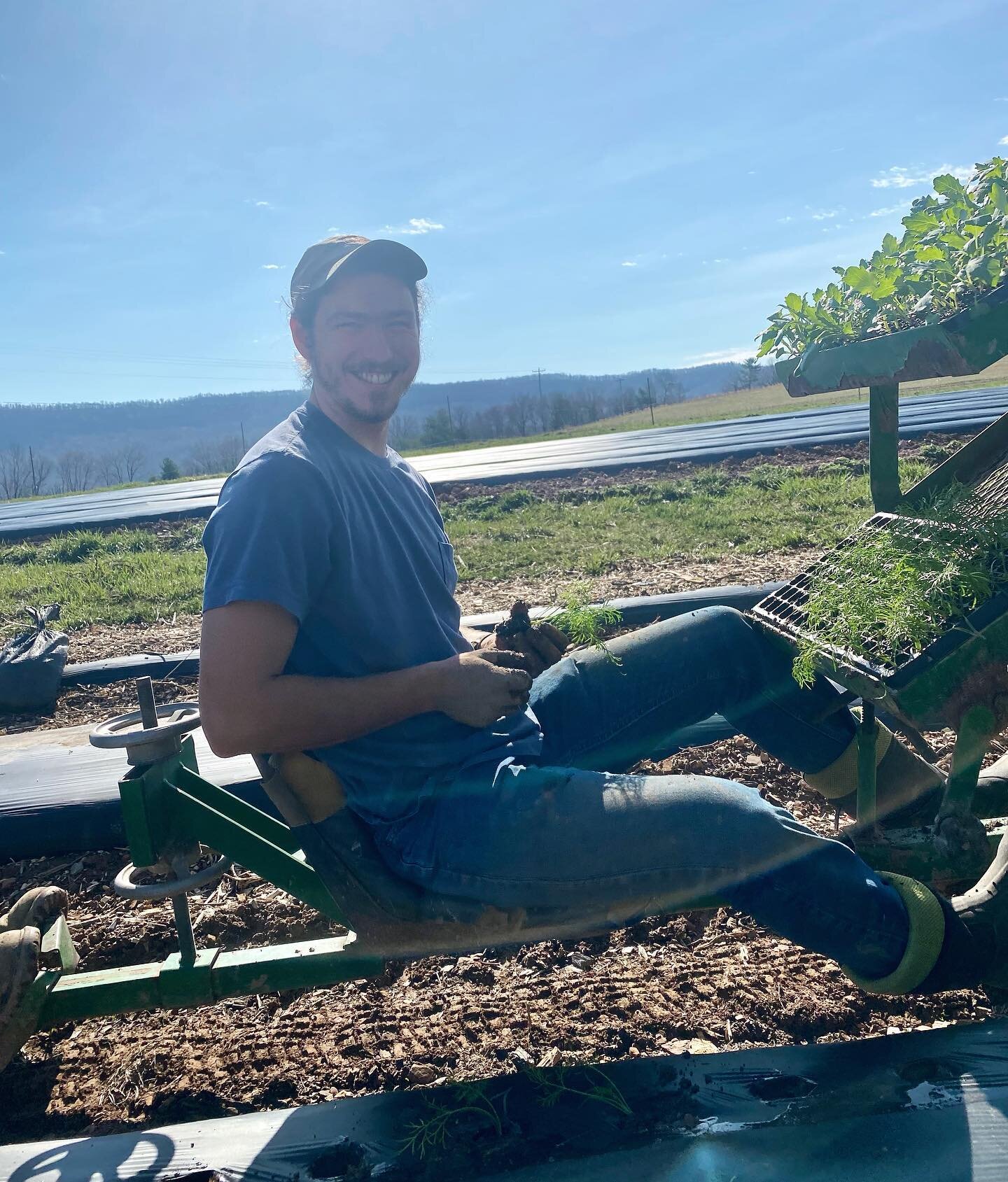 👨🏻&zwj;🌾Meet a Farmer!👨🏻&zwj;🌾 

Originally from New Jersey, Ian grew up helping his mom tend a small vegetable garden and always enjoyed digging in the dirt. This led him to pursue an education in Environmental Studies (and Documentary Product