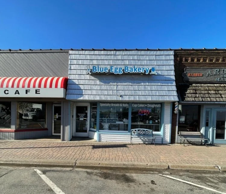 Blue+Egg+Bakery+Front+of+Store.jpg