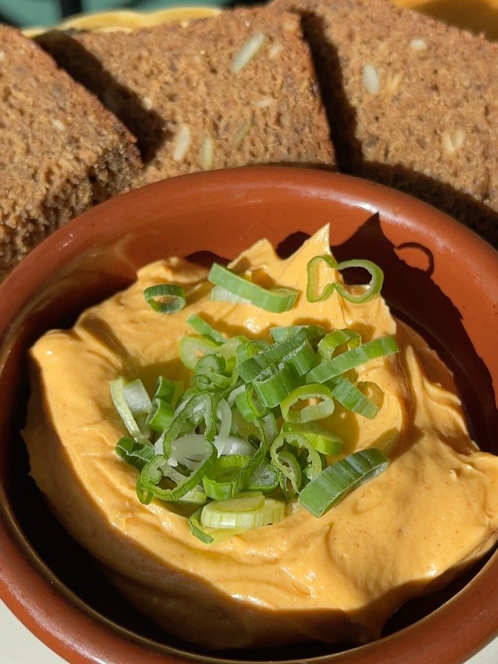 HAPPY HOUR at KACHKA!! Every day from 4-6 you can enjoy some of our favorite classics in both the food AND beverage categories - the Red October, dumplings, sprat snacks, infusions, martinis, and perhaps just one Moscow Mule that will maybe probably 