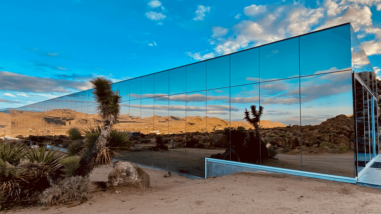 Places We Dream of Being: The Mirror House in the Desert