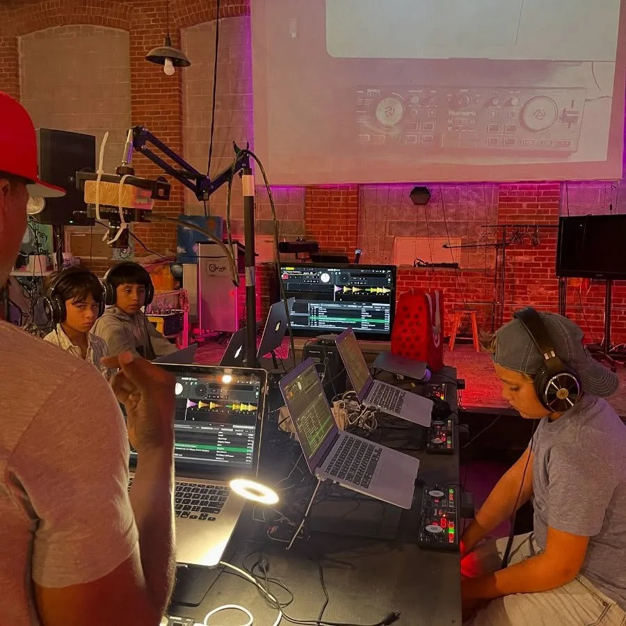 DJ 101 with DJ Dale every Sunday afternoon for the next 6 weeks. Ages 8 and up. Sign up link in bio