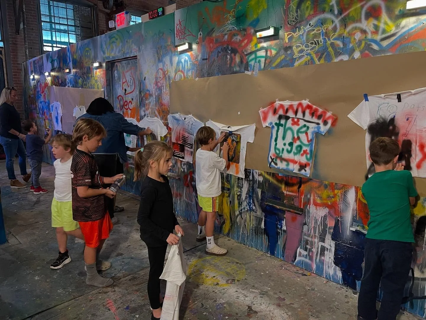 T-shirt design Party