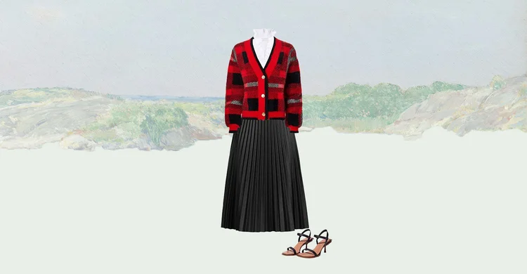 Sleeveless pleated layer skirt suit in black main image 1