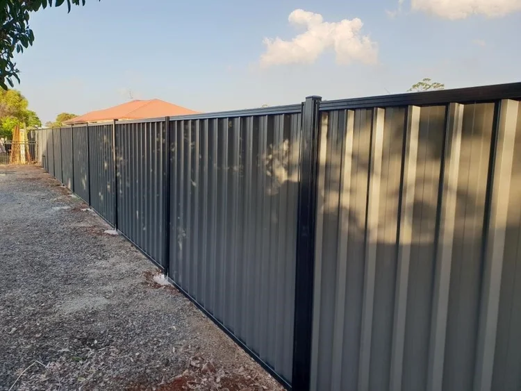 Local Colorbond Fencing Experts Top Fencing Solutions Wollongong— SAMA Fencing & Retaining