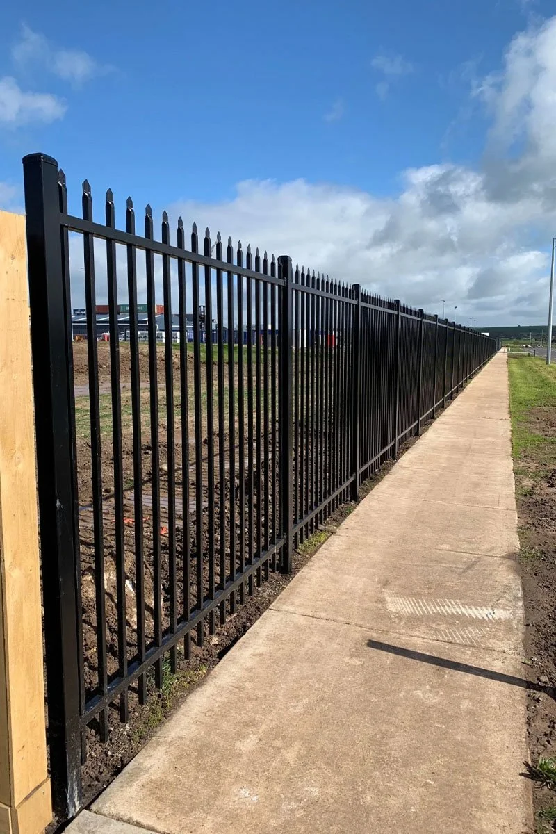 Tubular Fencing Top Fencing Solutions Wollongong— SAMA Fencing