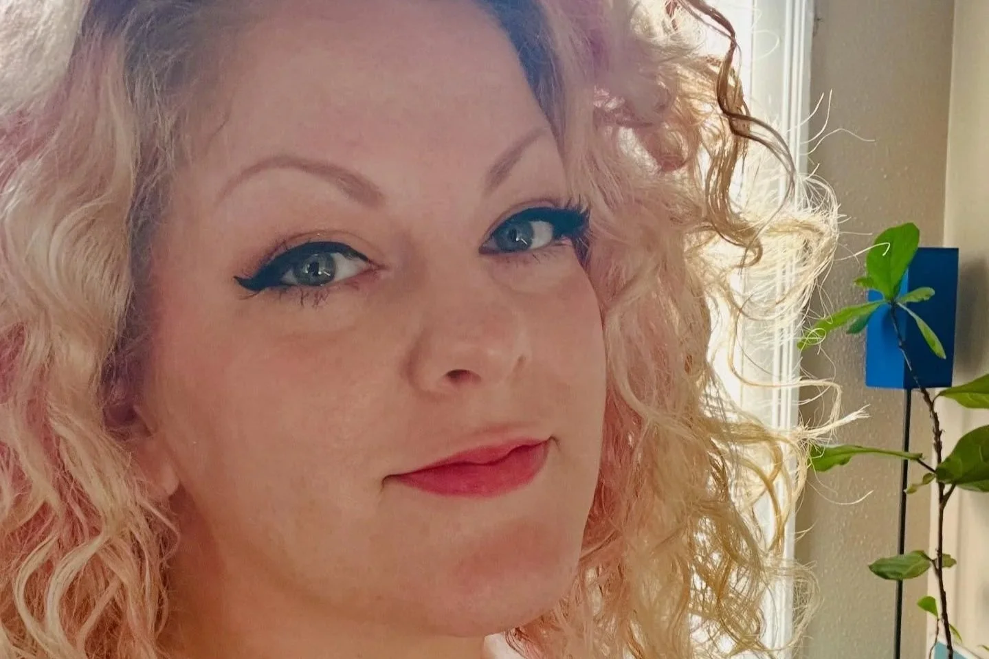 Caitie B &amp; The Hand Me Downs 