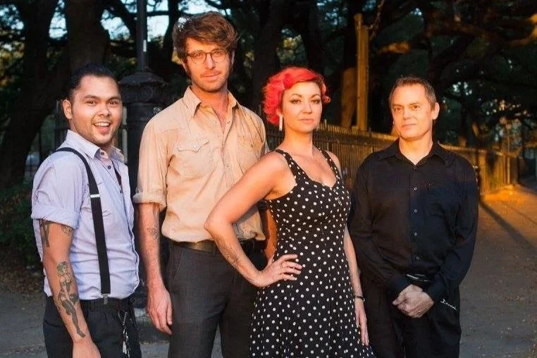 Jenavieve &amp; The Winding Boys