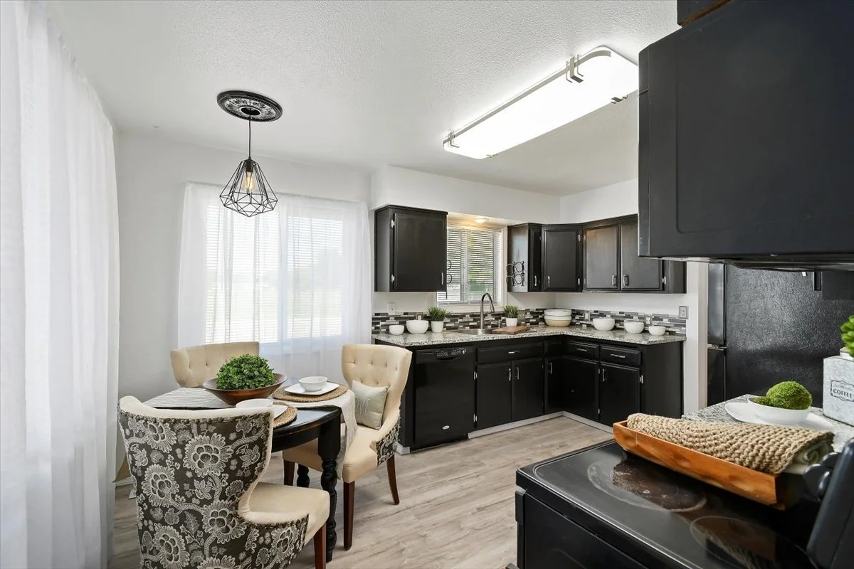 10-2023-05-23 22.07.39-3.jpg