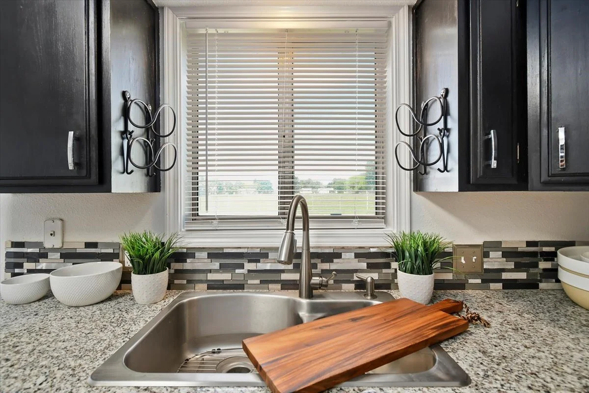 15-2023-05-23 22.06.09-3.jpg