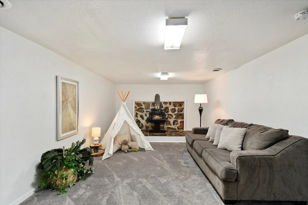 07-2023-05-23 22.11.00-3.jpg