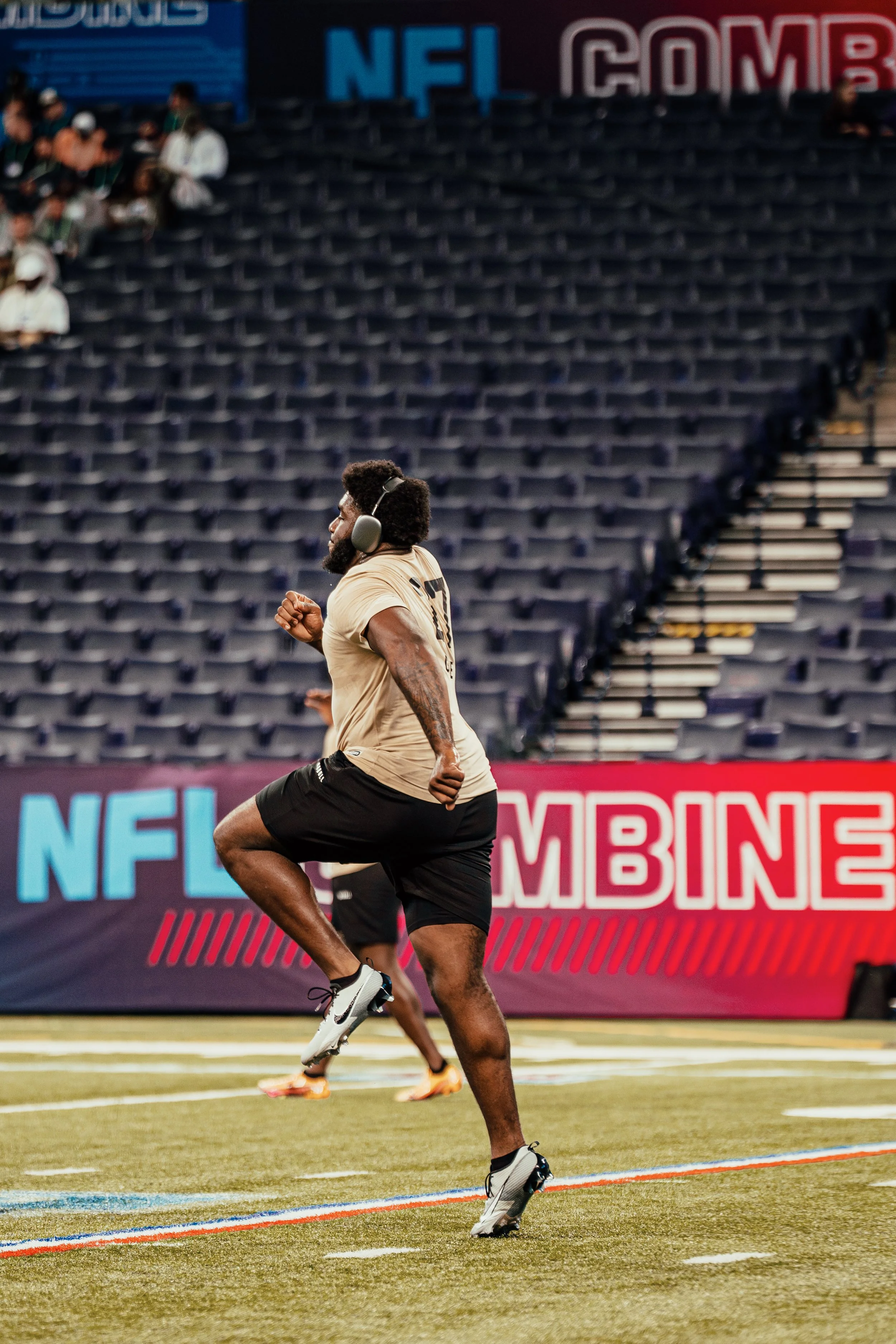 NFLCOMBINE-18.jpg