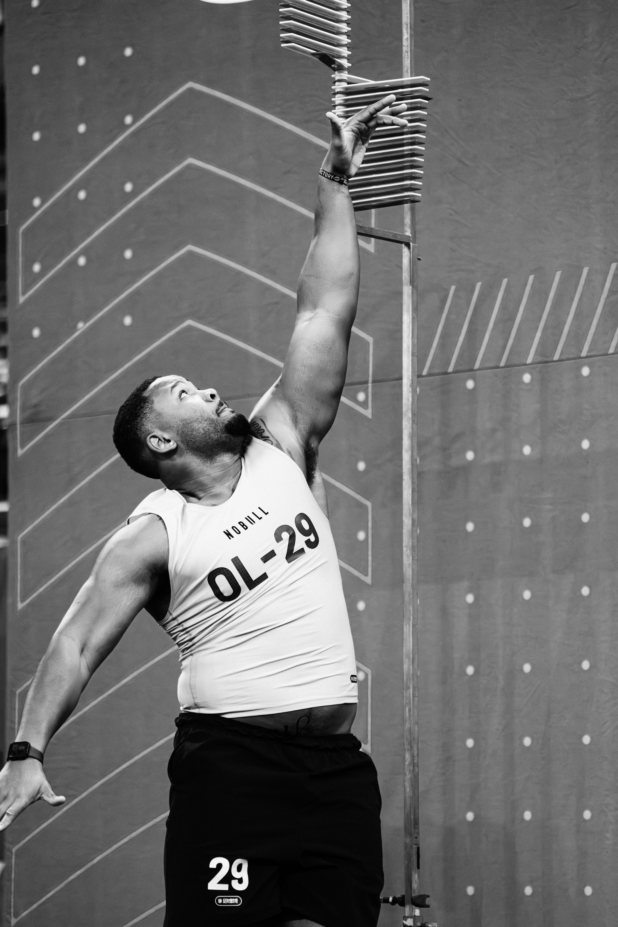 NFLCOMBINE-10.jpg