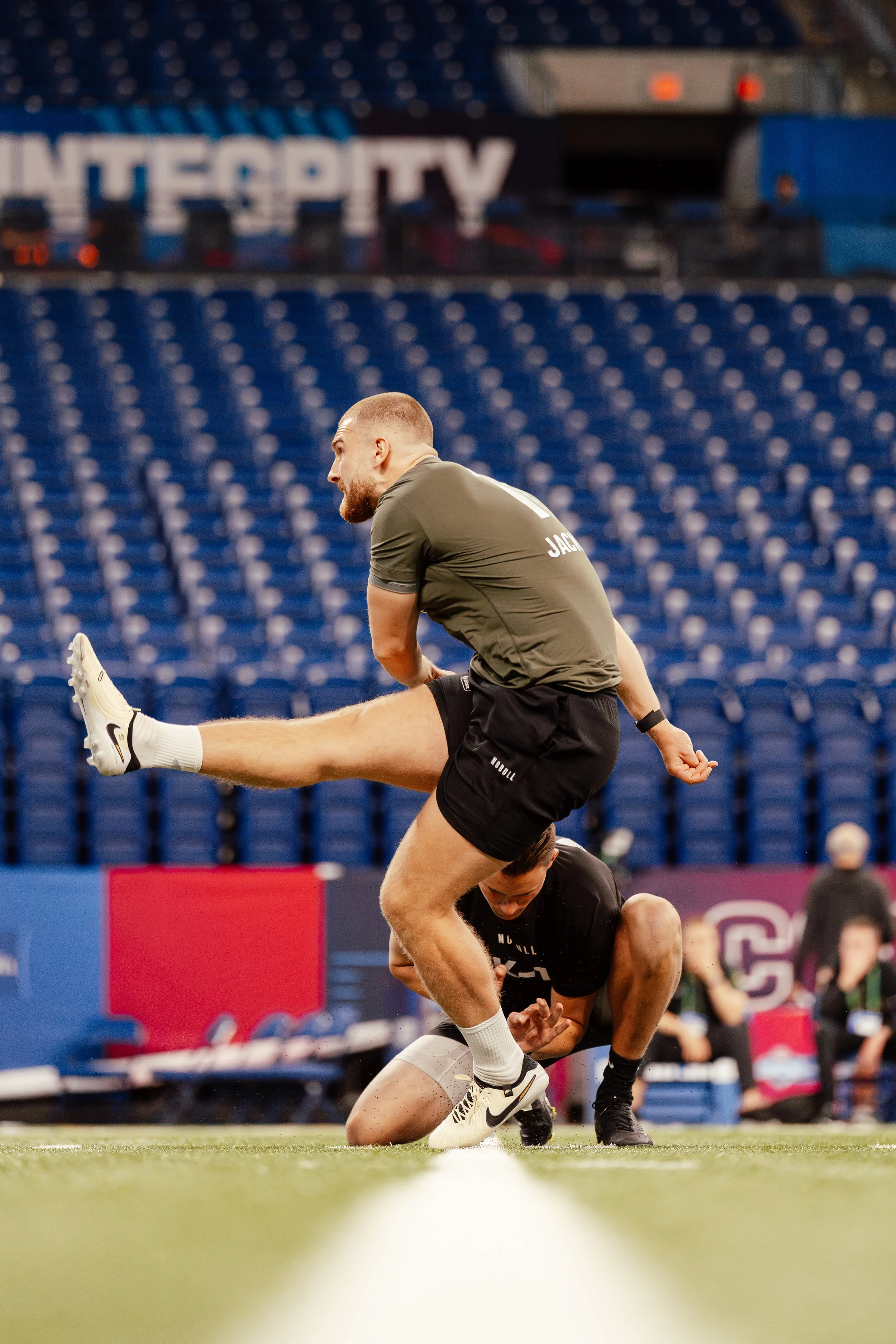 NFLCOMBINE-60.jpg
