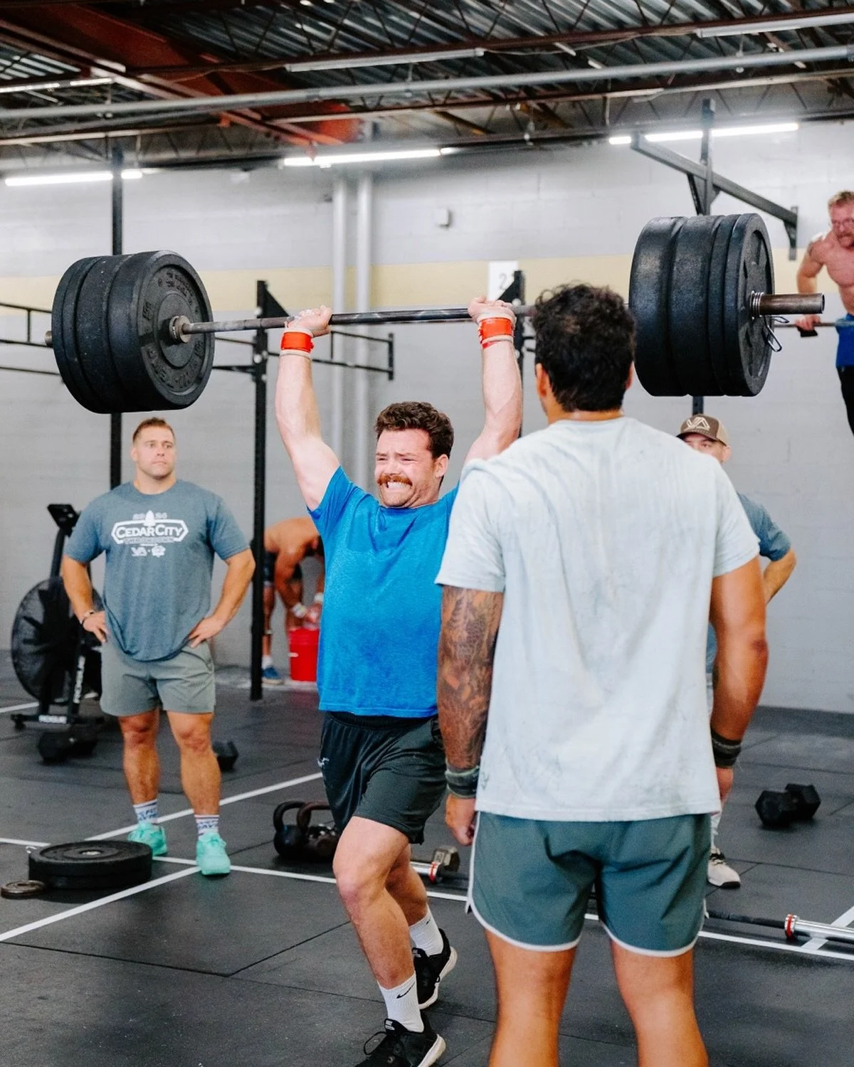 1 WEEK AWAY!! 💪🏼👊🏻👍🏼 @cedarcitythrowdown