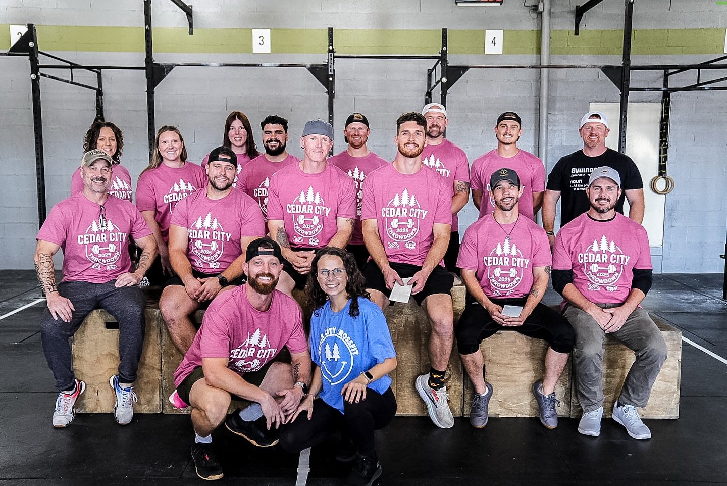We are extremely thankful for the best team of judges and volunteers that made @cedarcitythrowdown run so smoothly!! Help us thank them! 👏🏼