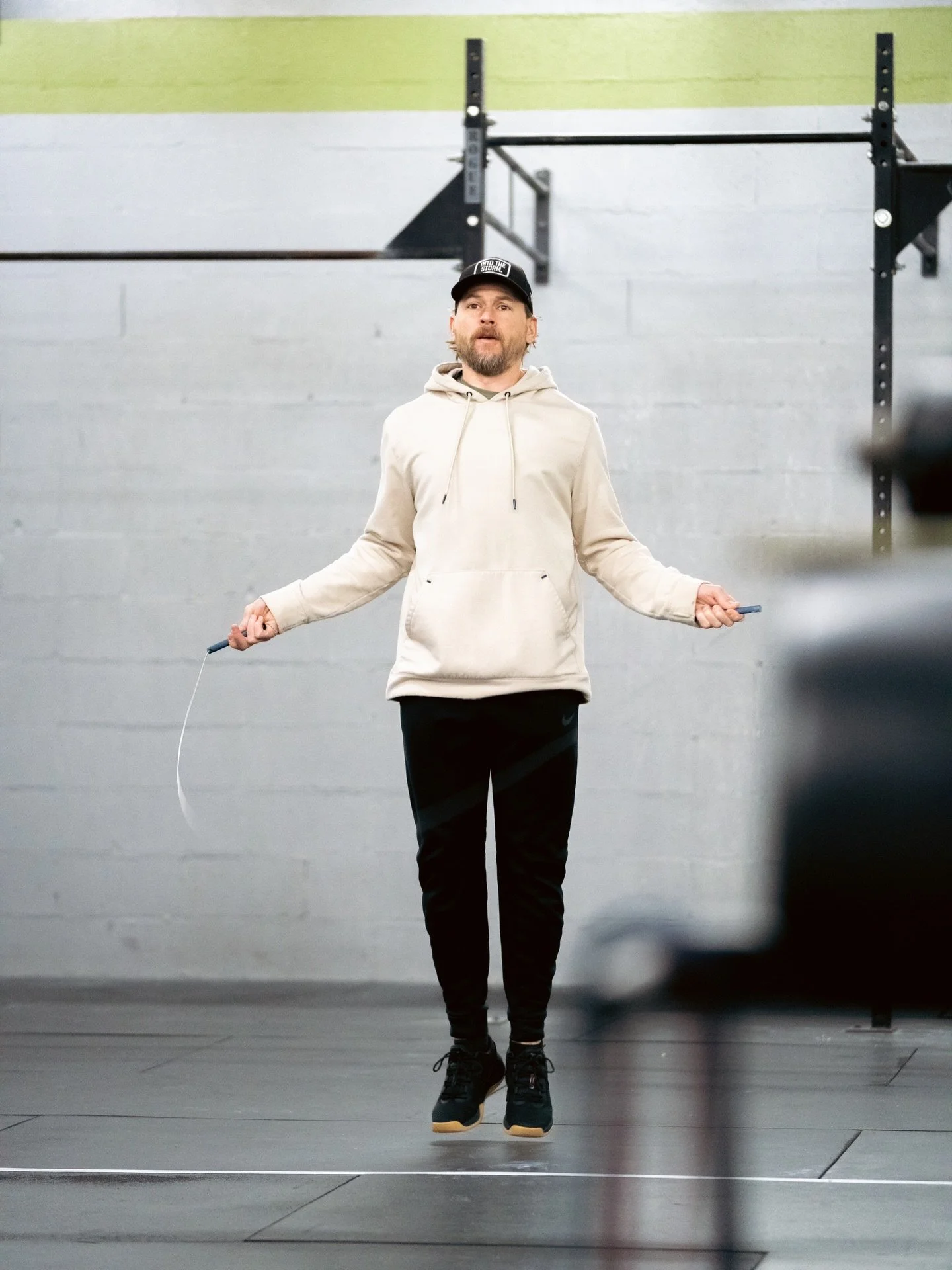 Workout of the Day:

7 sets
7 Box Jumps (30/24)
14 Kettlebell Swings (53/35)
28 Double Unders
-rest 1:00 between sets-