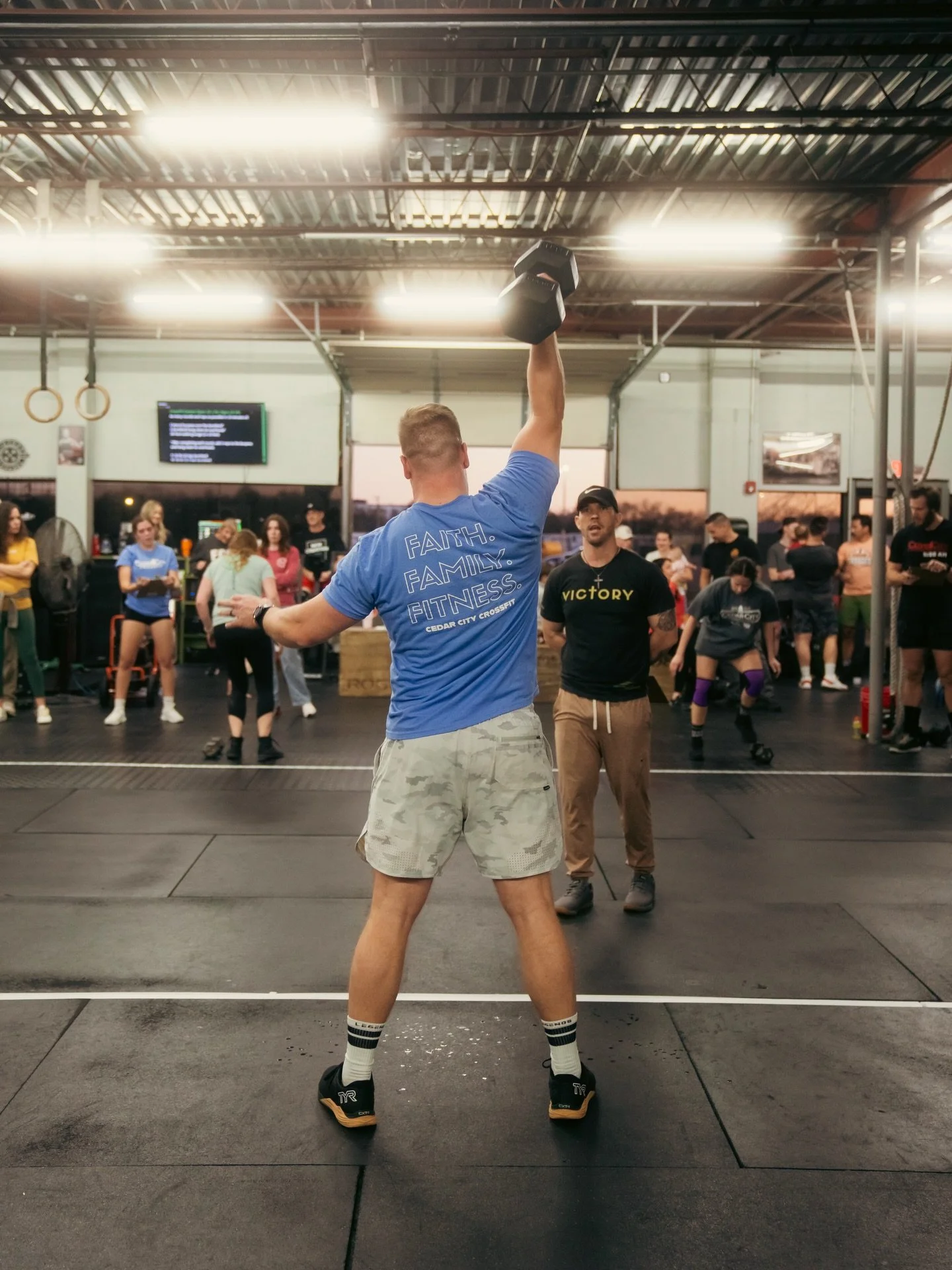 It&rsquo;s OPEN week!! Friday Night Lights at @cedarcitycrossfit is going down this Friday night stating at 5p! Whether you&rsquo;re competing, coaching, or just want to come watch it&rsquo;s going to be a heck of a time!