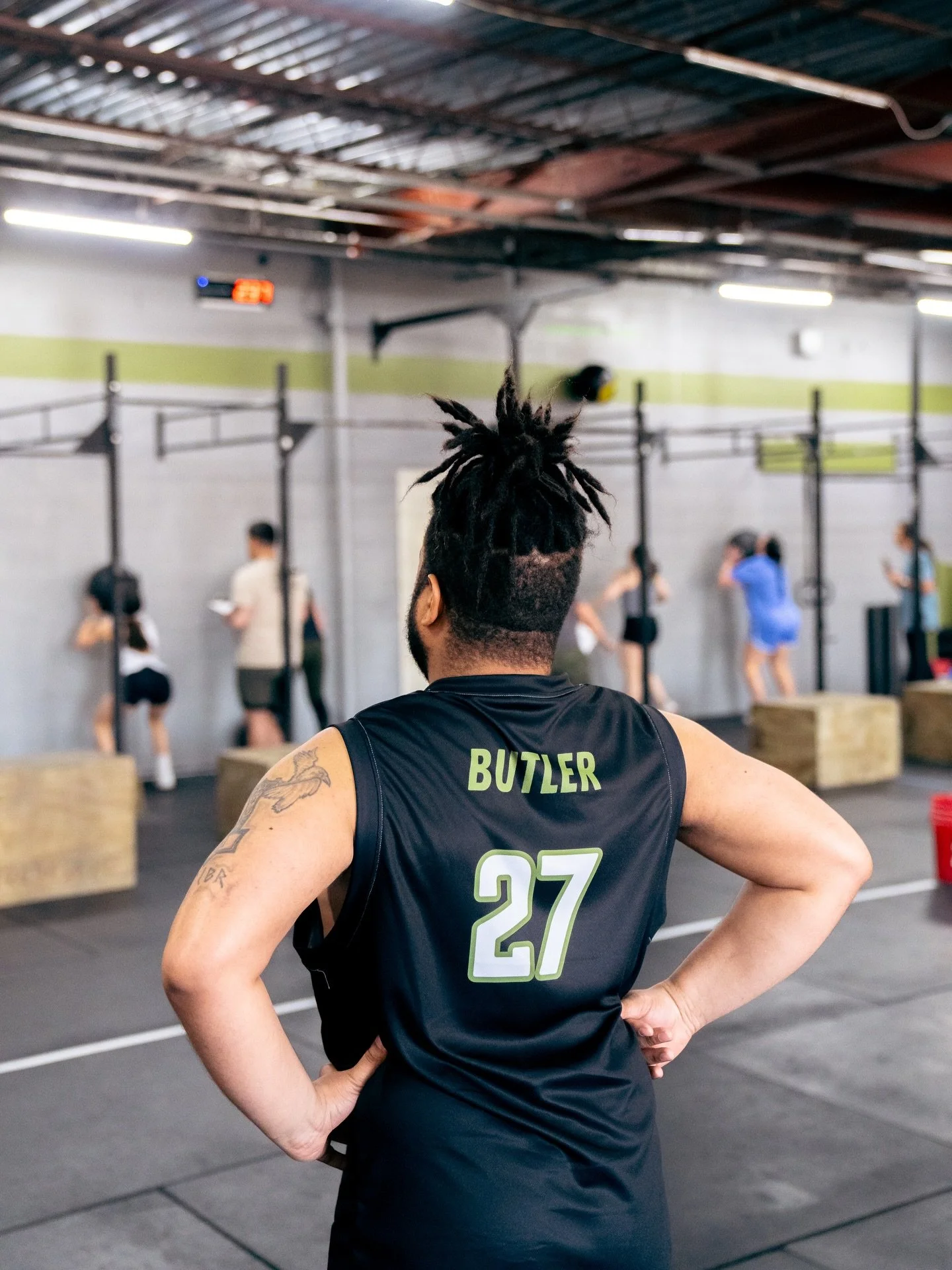 We&rsquo;re loving the custom @cedarcitycrossfit jerseys! 🔥

📸: @dclark_media