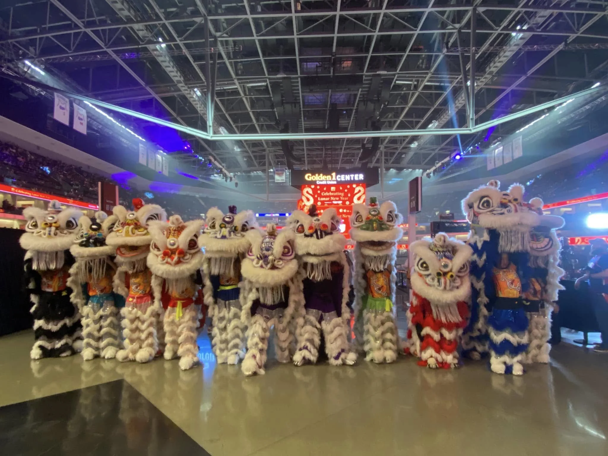 Sacramento Teng Fei Lion Dance performing for Sacramento Kings 