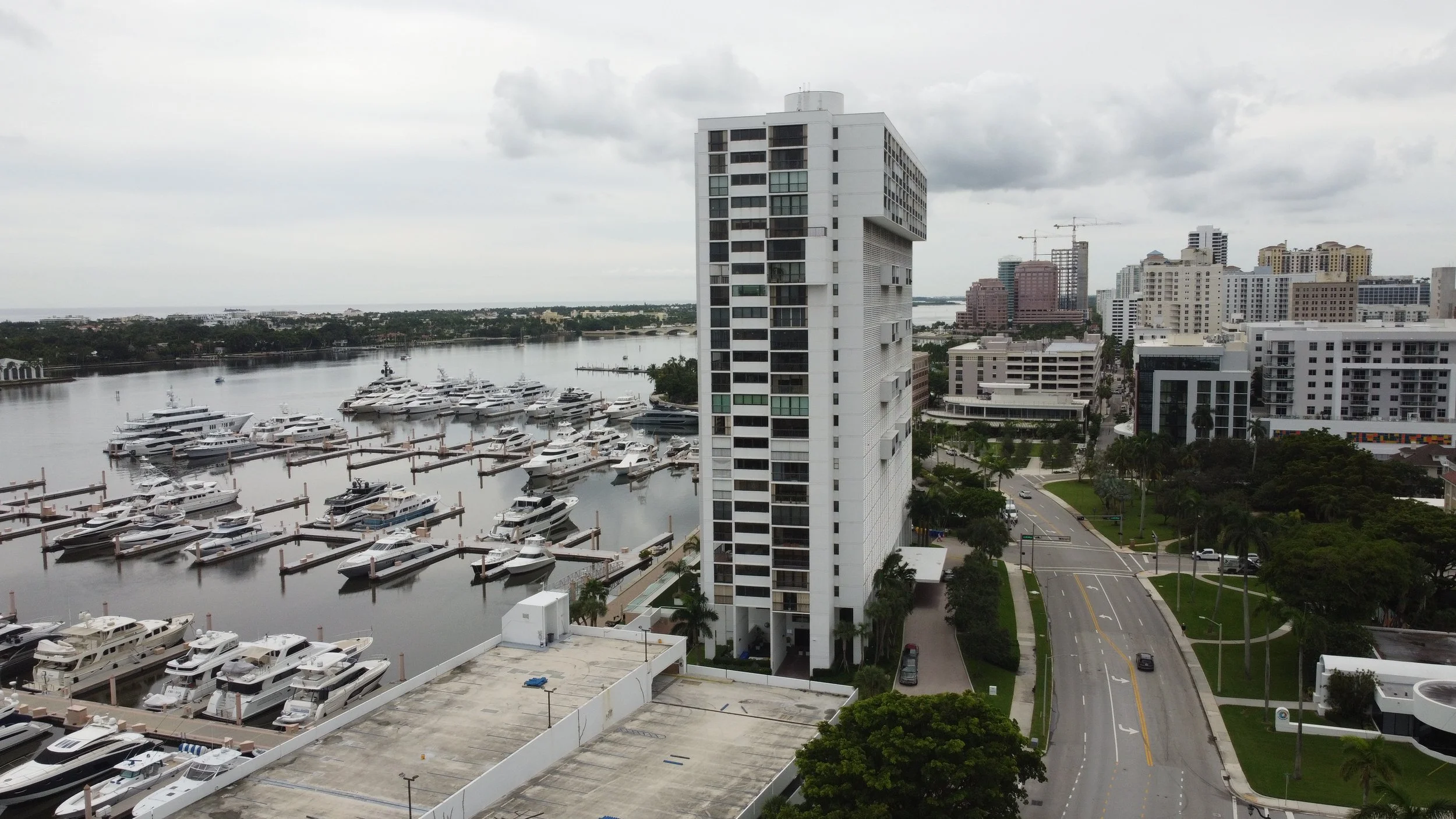 Waterview Towers | Waterfront condos in downtown west palm beach florida