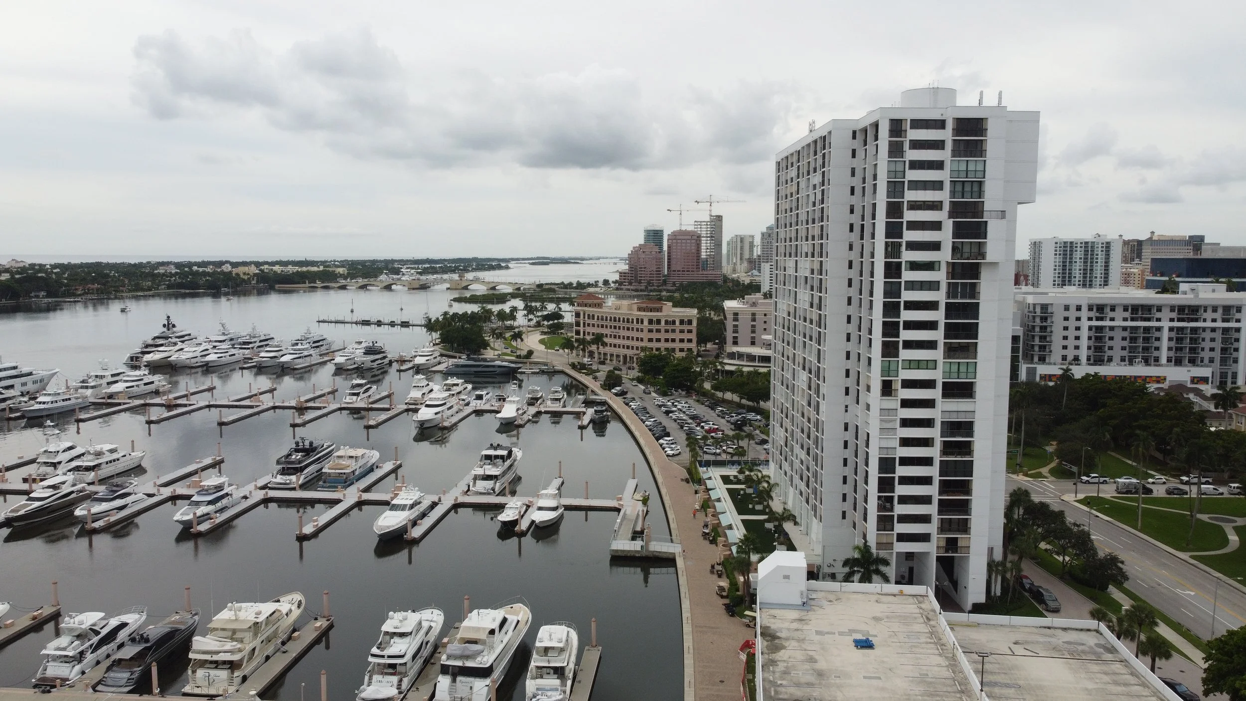 Waterview Towers | Waterfront condos in downtown west palm beach florida