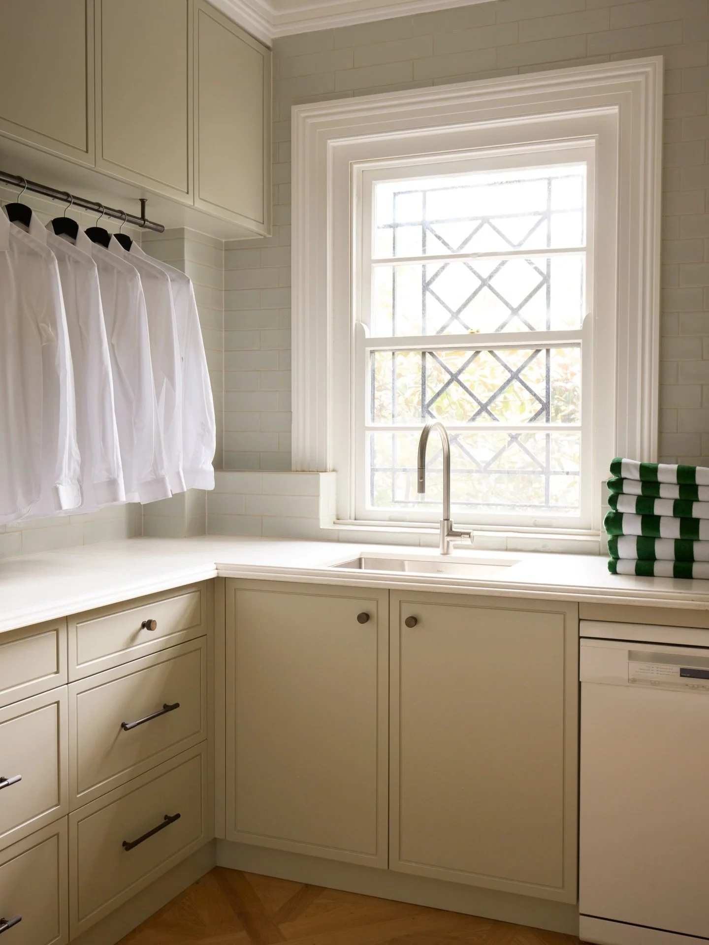 Our Bellevue Hill Project laundry. Proof that even the most practical spaces can still be defined by thoughtful detail #prosperprojects 

Designer @marcomeneguzzidesign 
Photography @prueruscoe
