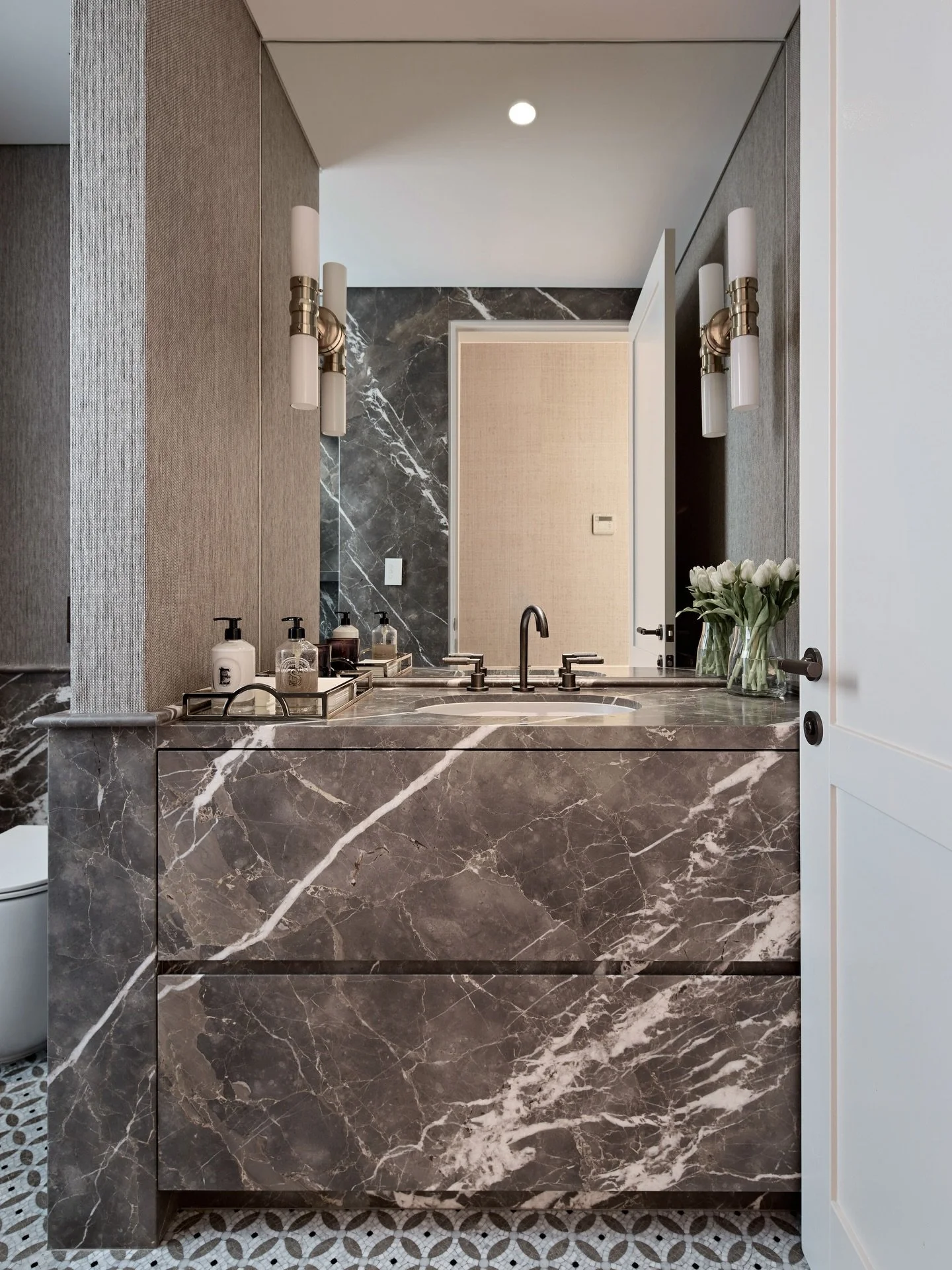 Project Fairweather powder room. A timeless palette brought to life through texture and tone #prosperprojects 

Interiors @marcomeneguzzidesign 
Photography @project.shots