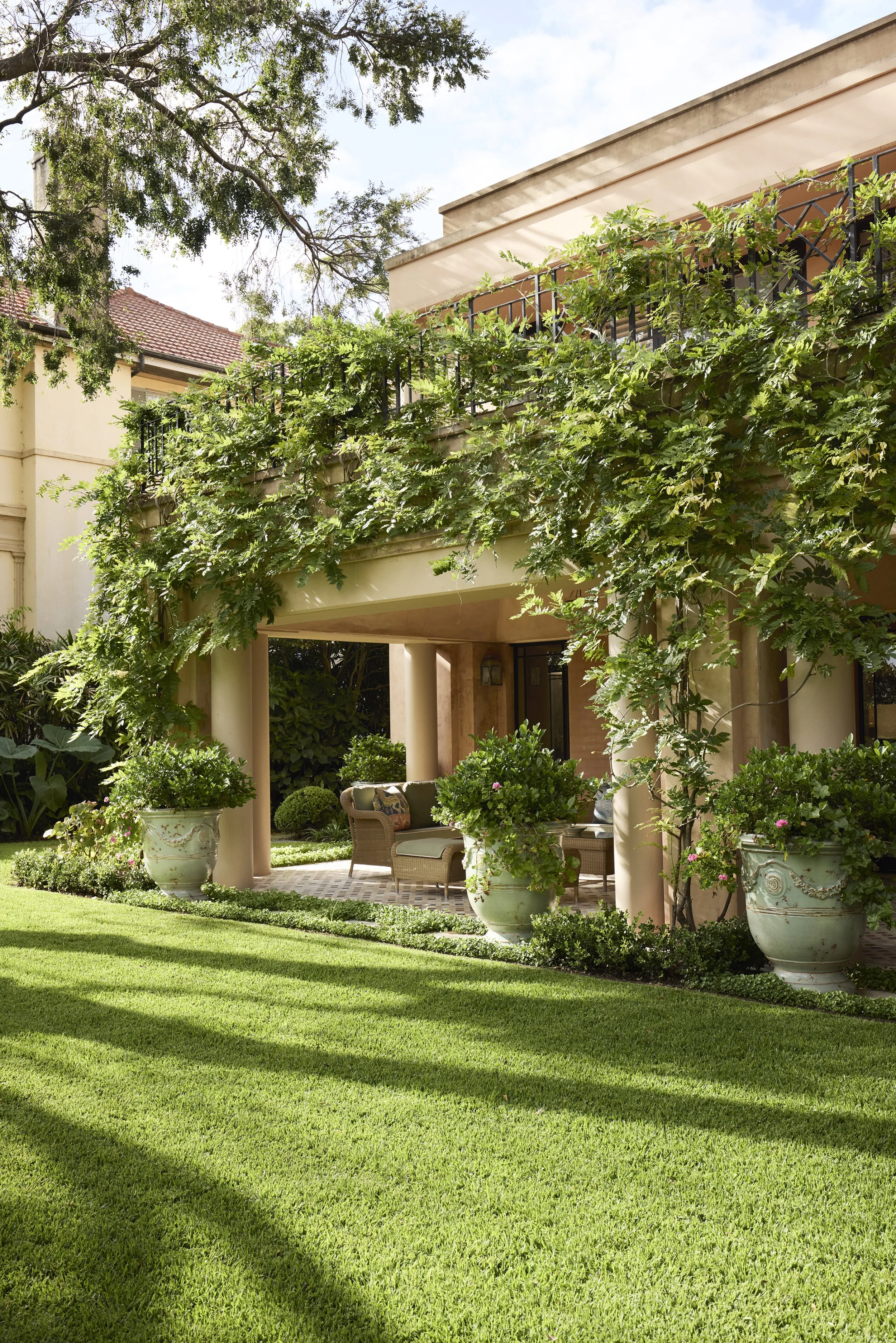 M.M.D-Ginaghulla 108.jpg