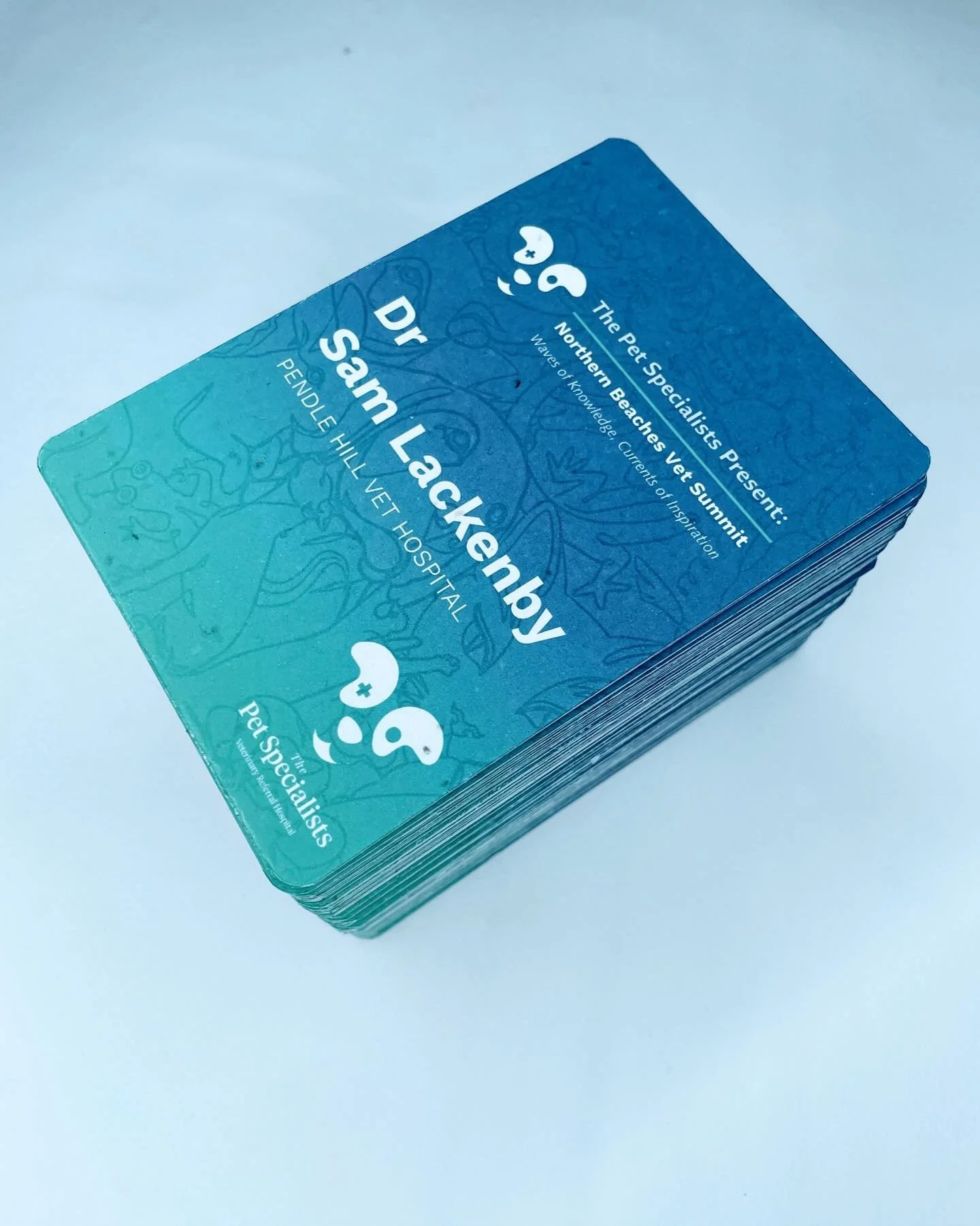 These A6 seed paper badges for the Animal Sciences Conference don’t just look good, they do good.
✅ Plantable
✅ Custom-printed
✅ Pre-assembled & guest-sorted
One less thing to manage. One more way to meet your sustainability goals.
#Sust