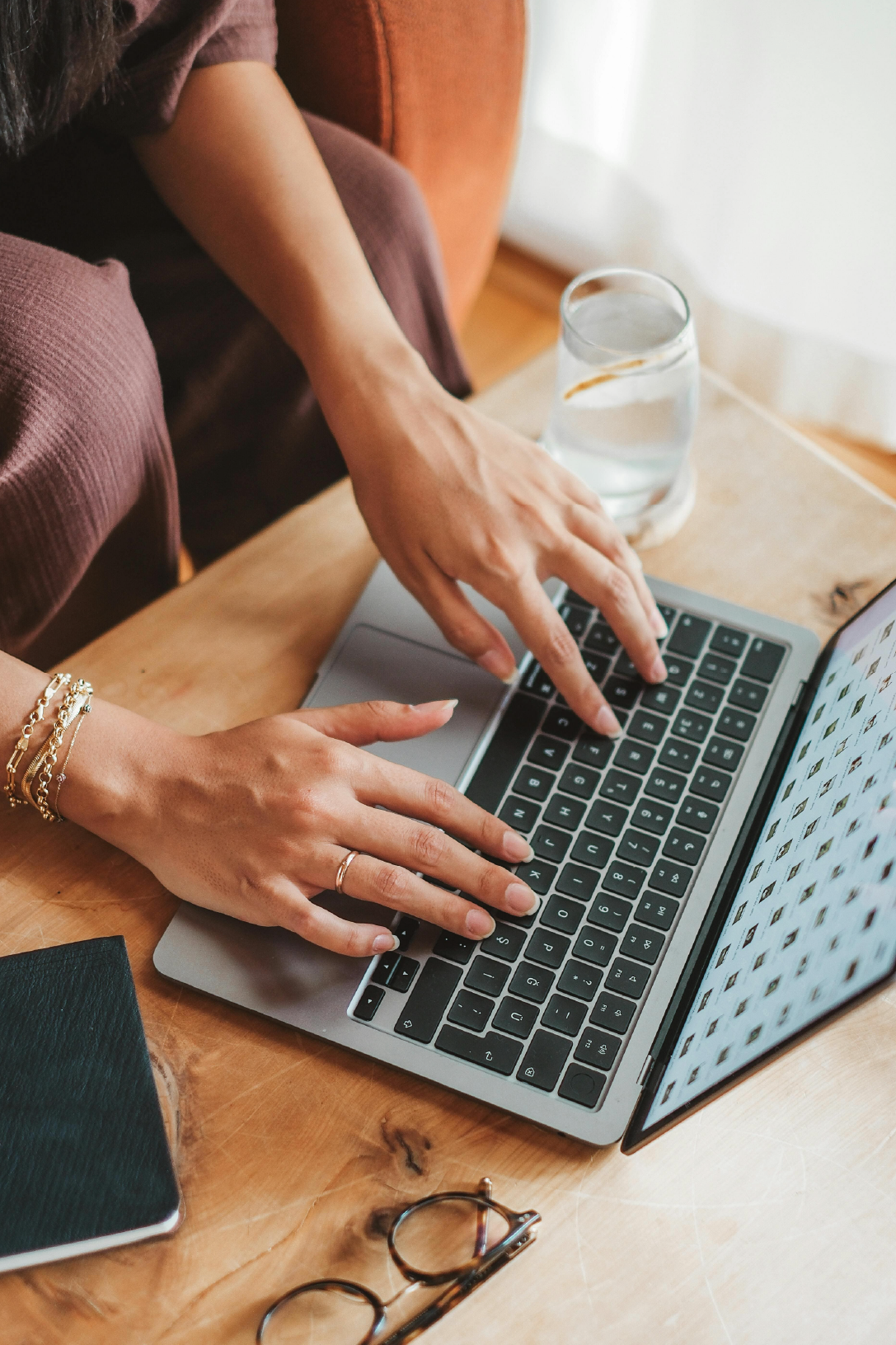 Accompagnement global en communication digitale pour Carhat RH Saint-Brieuc