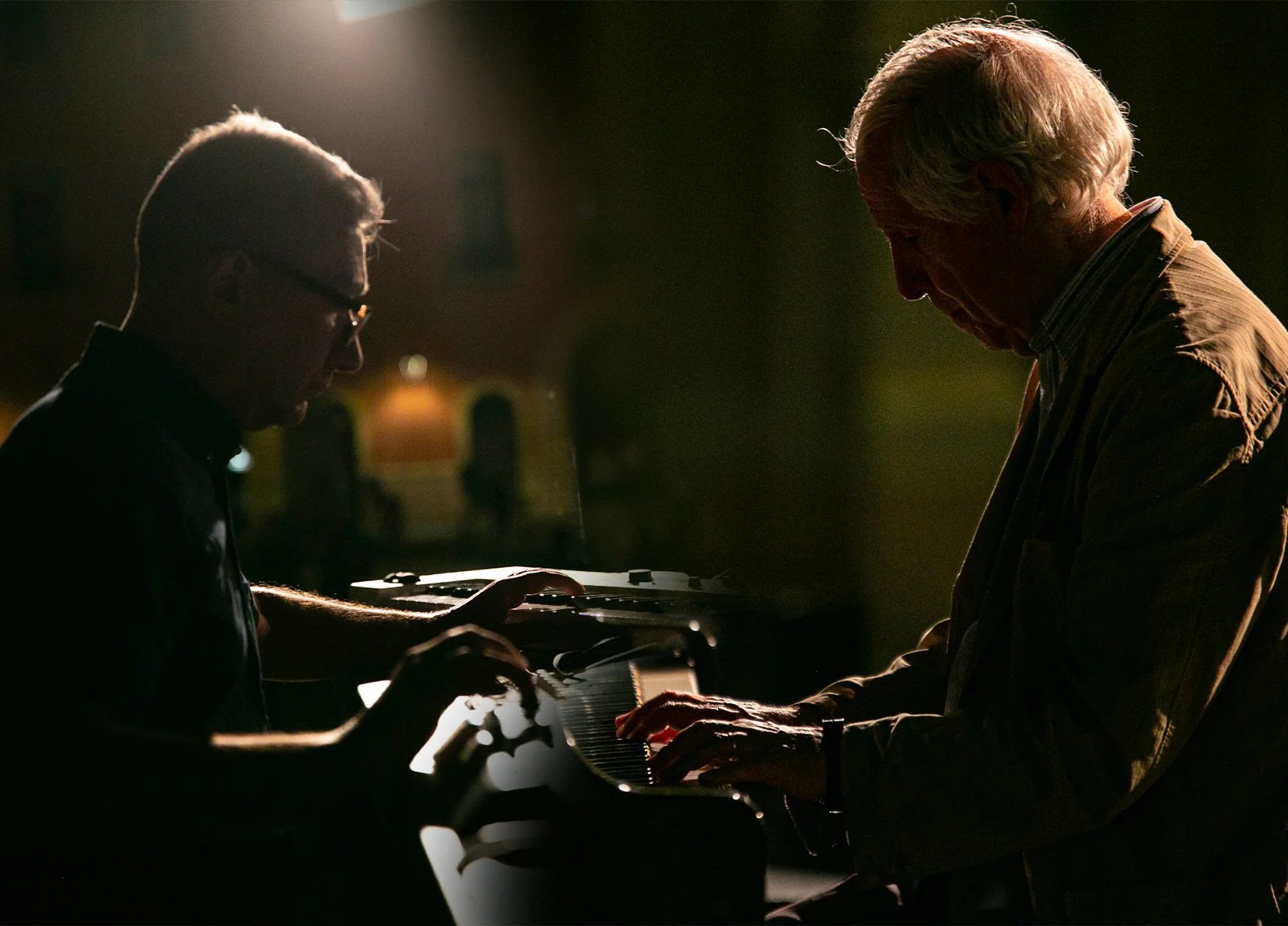 collage verticale stretto.jpg