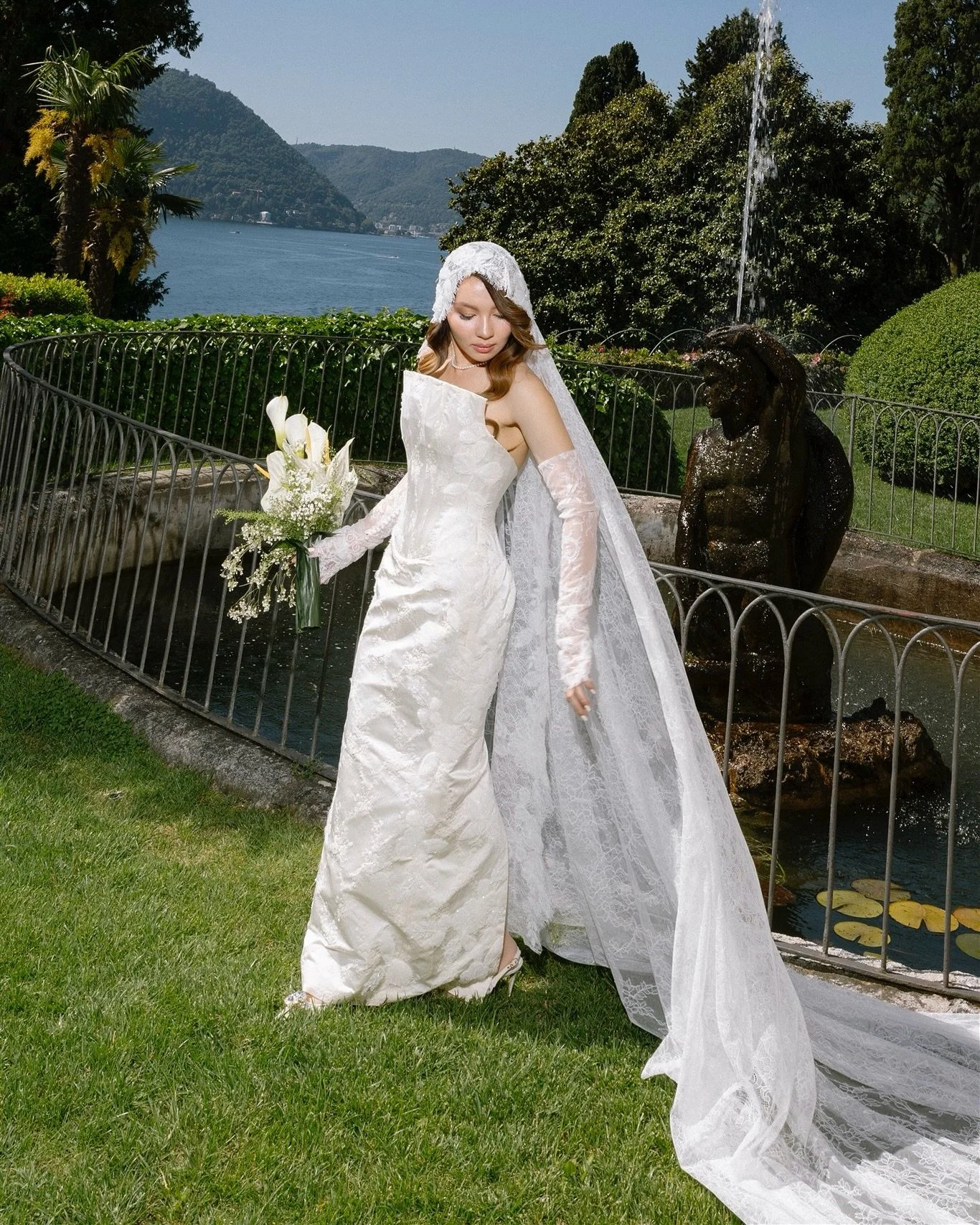 Lake Como life with L&amp;T @thylaan at the one and the only @passalacqualakecomo 
Mua : @lombardi_makeup 
Hair stylist: @ilonahair_stylist 

#lakecomoitaly #lakecomophotographer #lakecomoshooting #lakecomobrides #wedvibes #vogue #vogueweddings