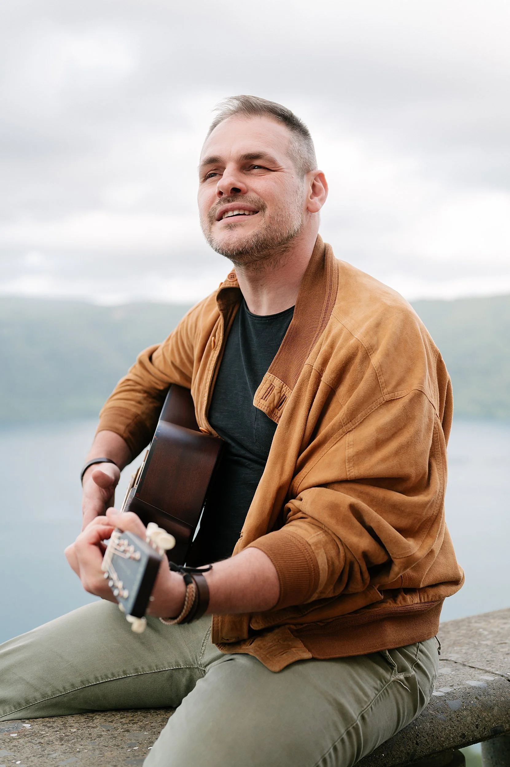 Italian acoustic musicians Akira Manera official editorial band portrait by Letizia Maccarini